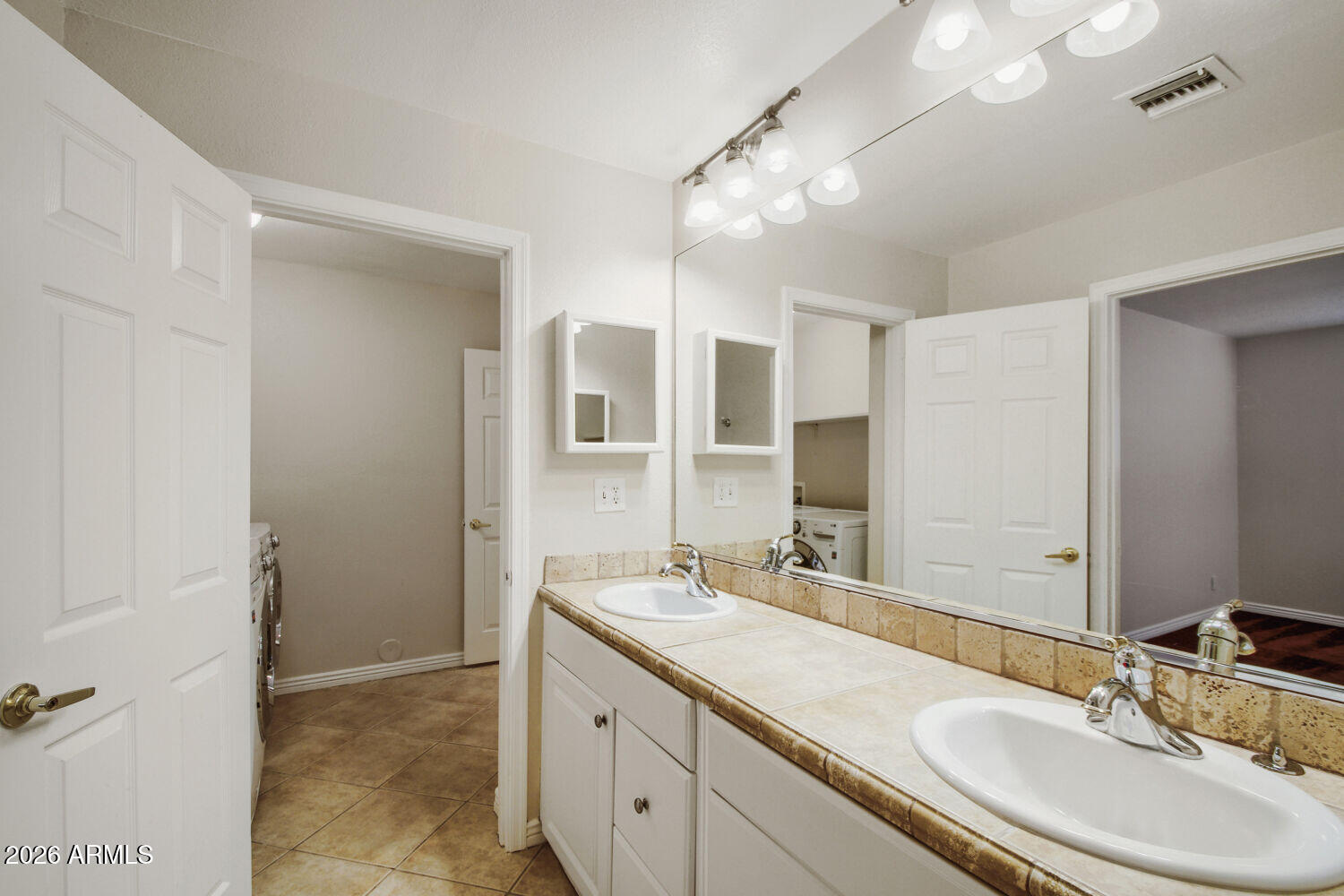 SURREY HEIGHTS 1 - Residential