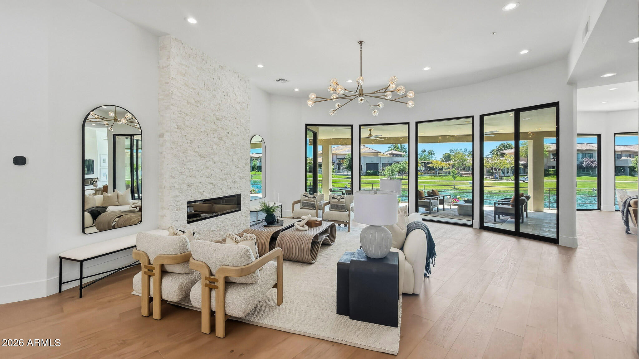 LAS PALOMAS REPLAT - Residential