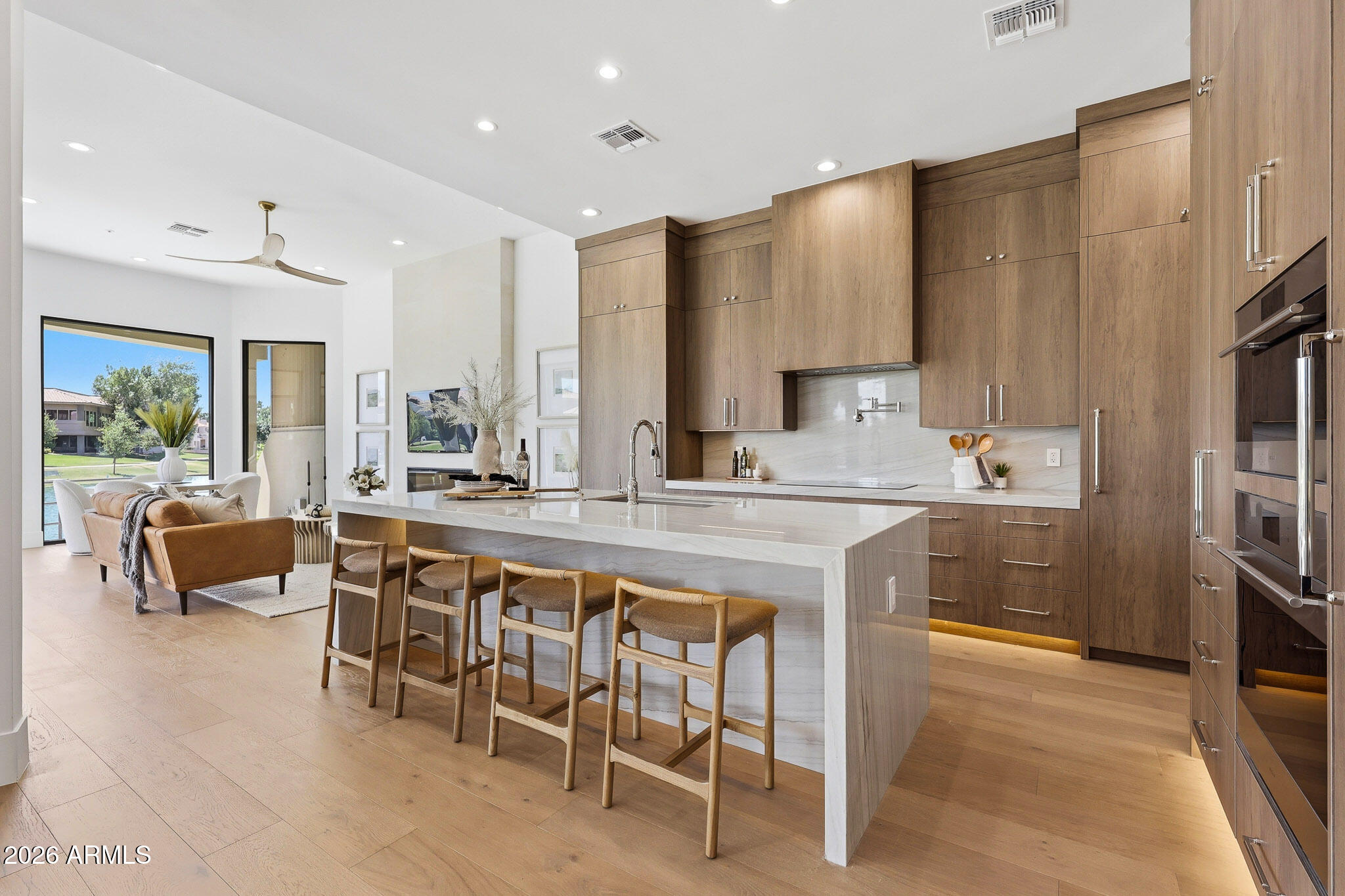 LAS PALOMAS REPLAT - Residential