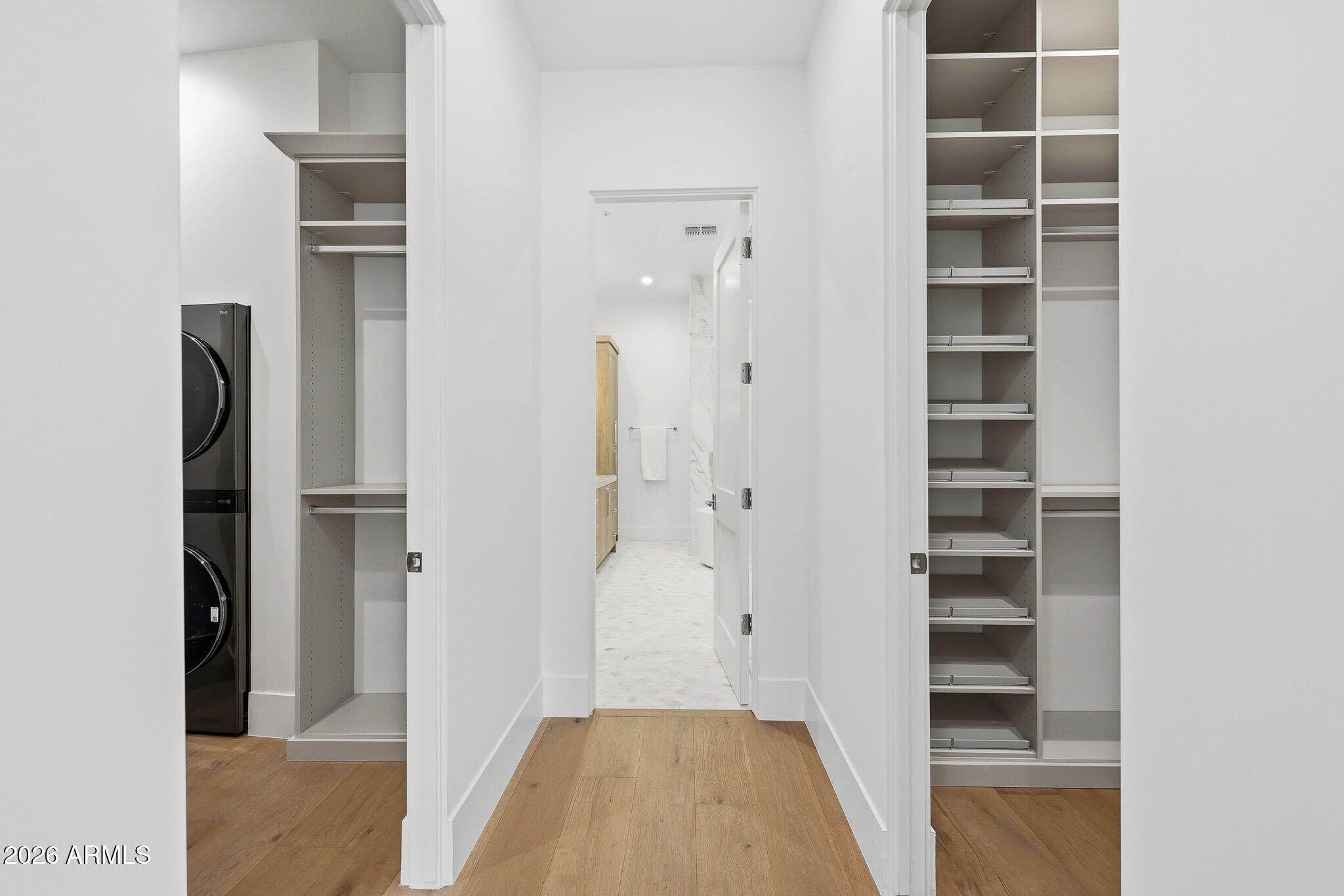 LAS PALOMAS REPLAT - Residential