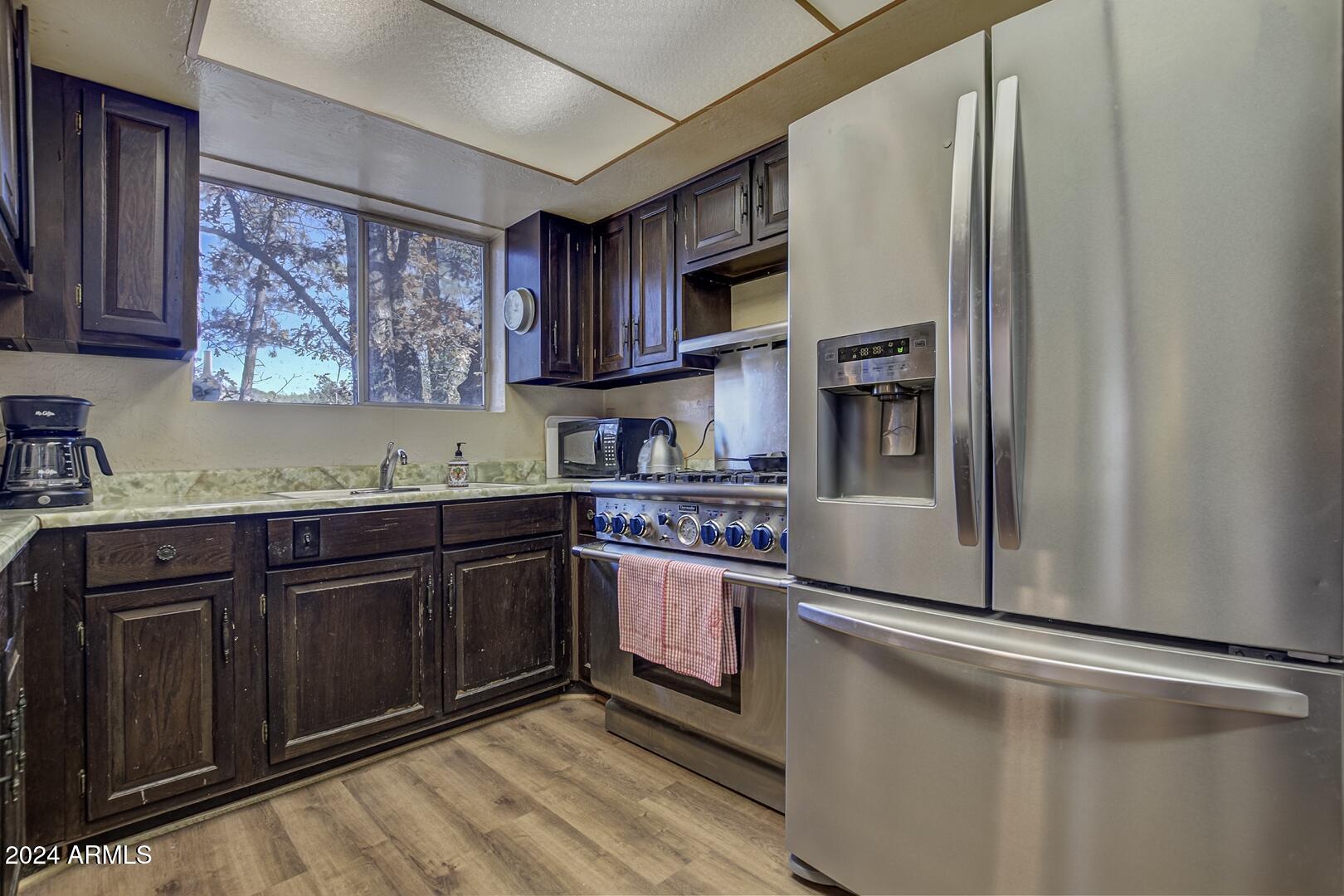 WHISPERING PINES PLAT 2 - Residential