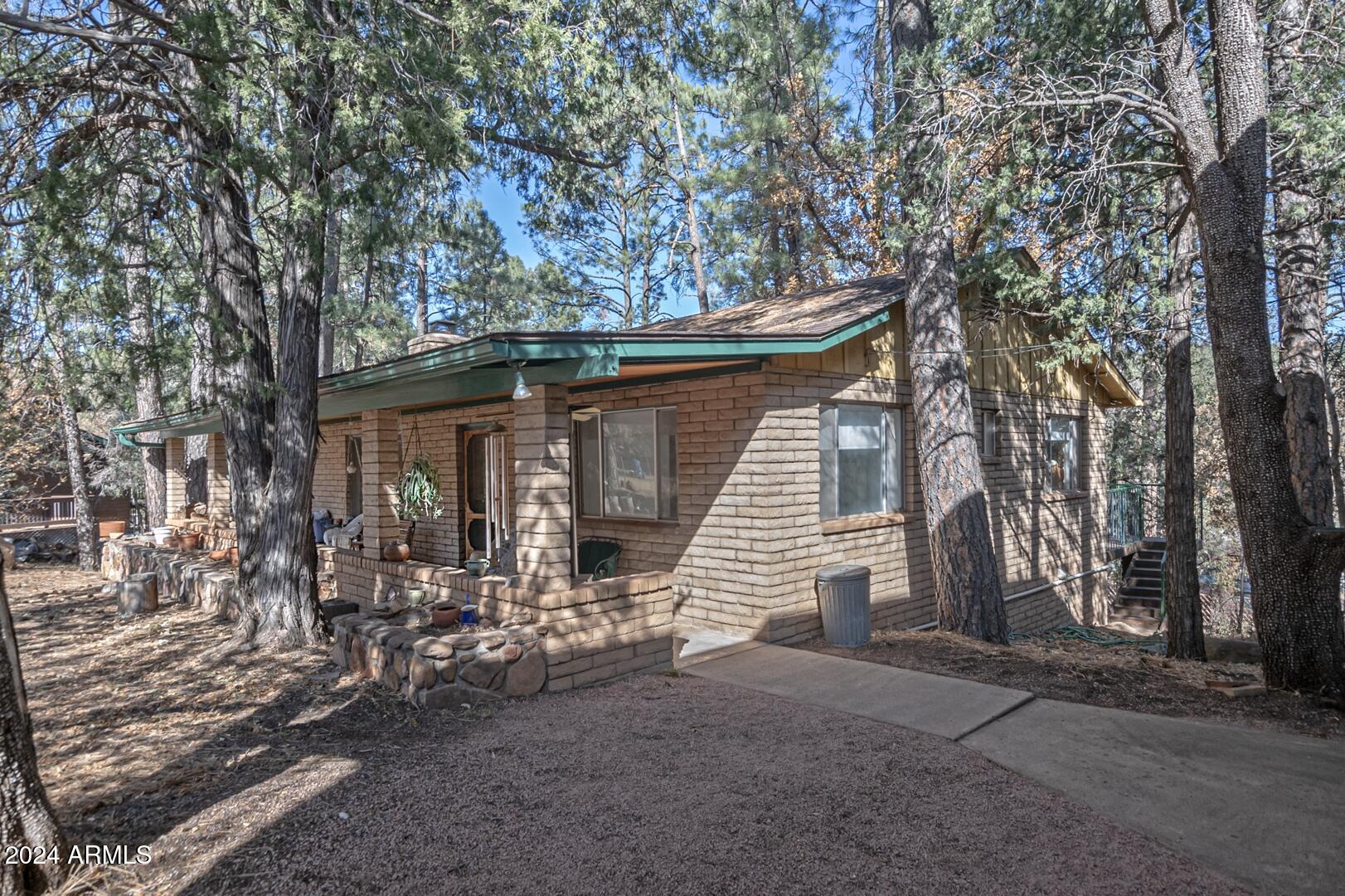 WHISPERING PINES PLAT 2 - Residential