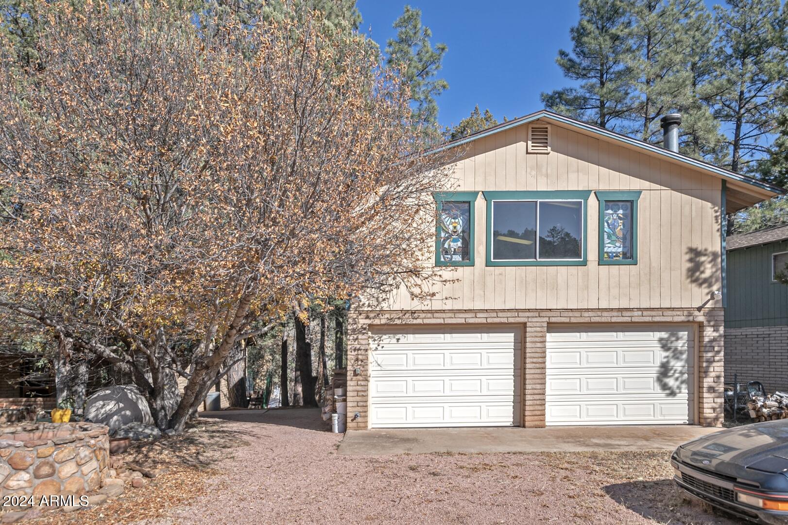 WHISPERING PINES PLAT 2 - Residential