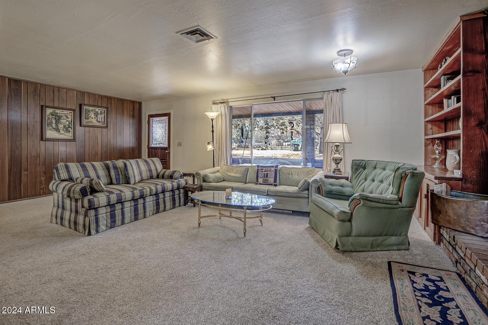WHISPERING PINES PLAT 2 - Residential