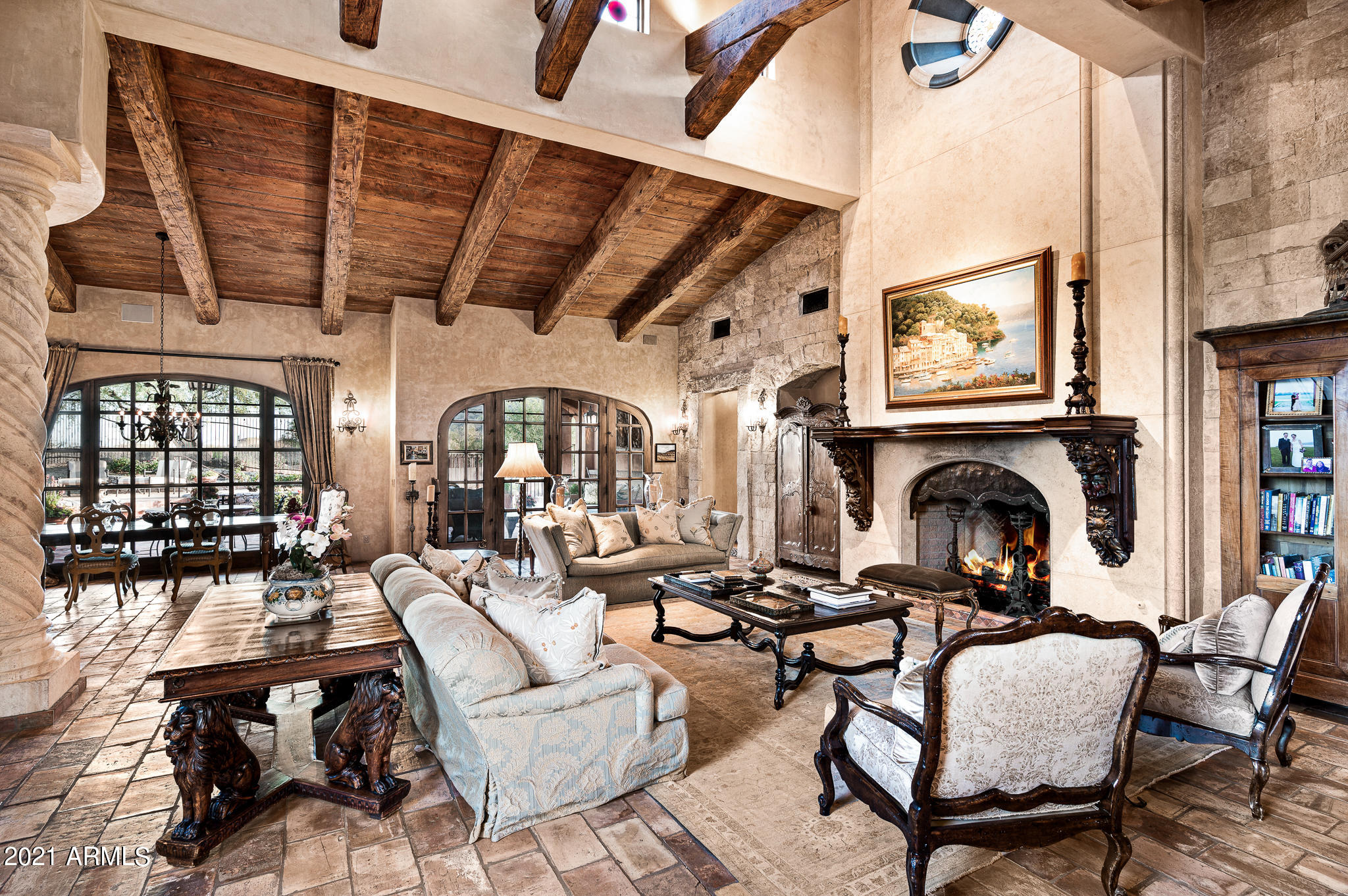 ESTANCIA - Residential
