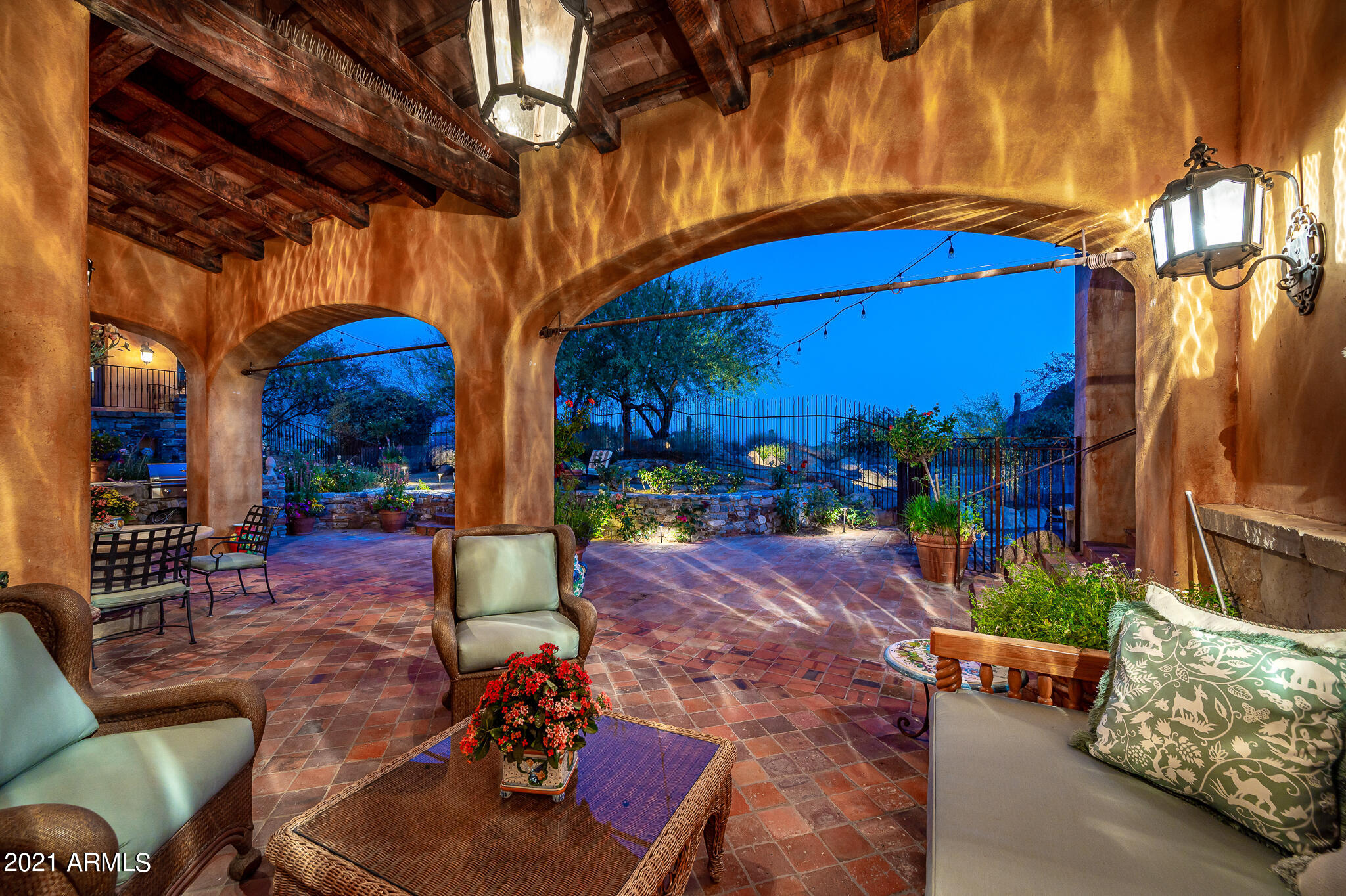 ESTANCIA - Residential