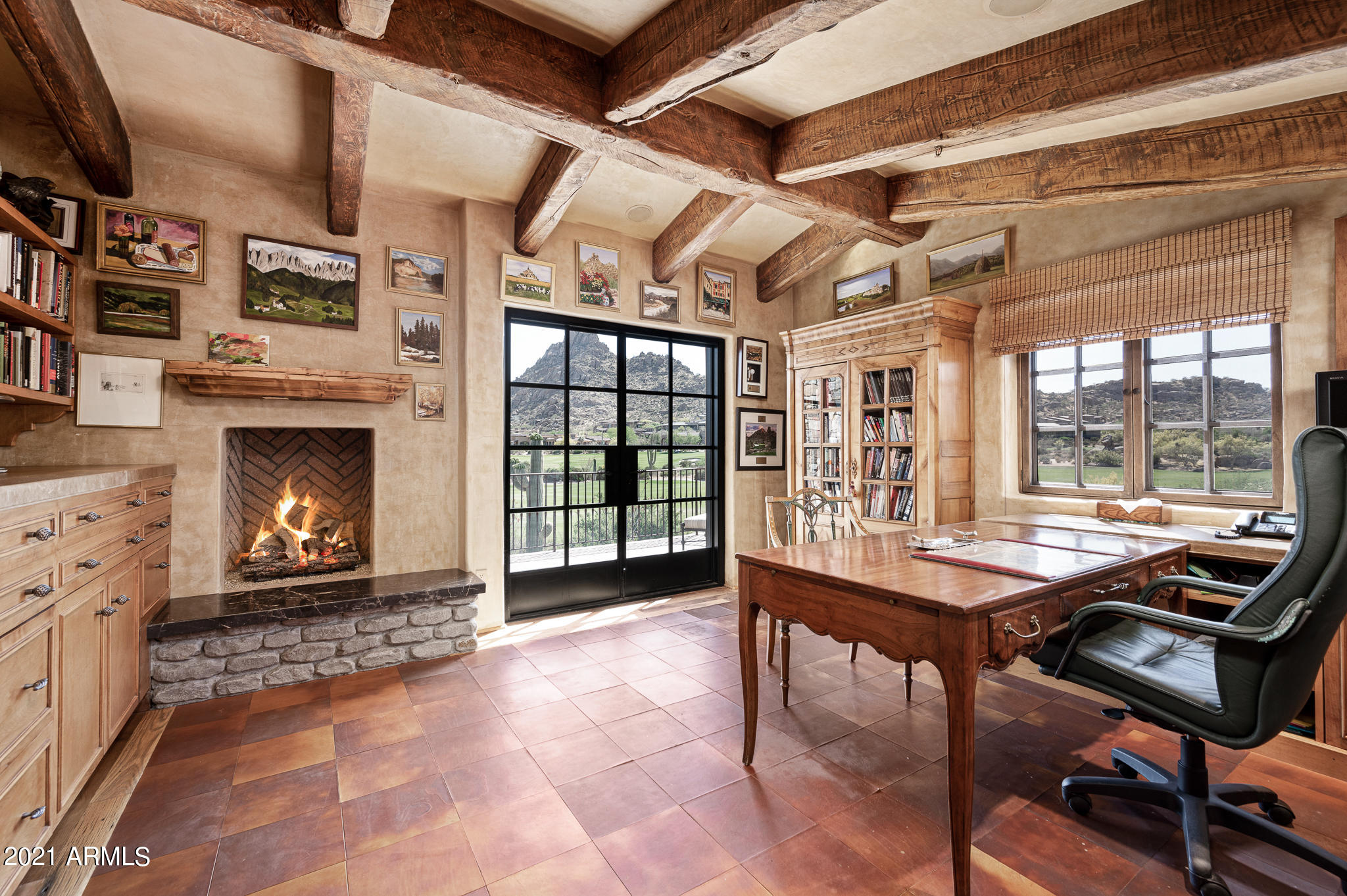 ESTANCIA - Residential