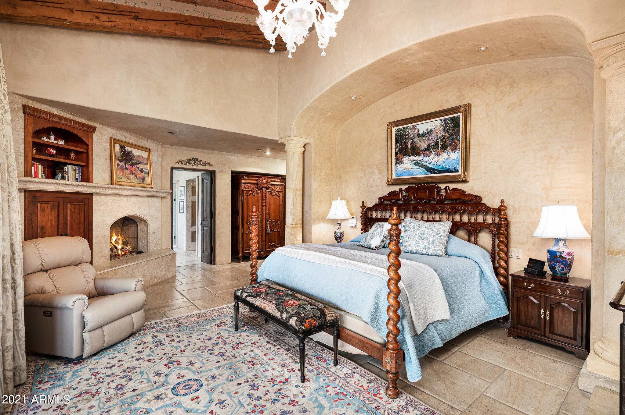 ESTANCIA - Residential