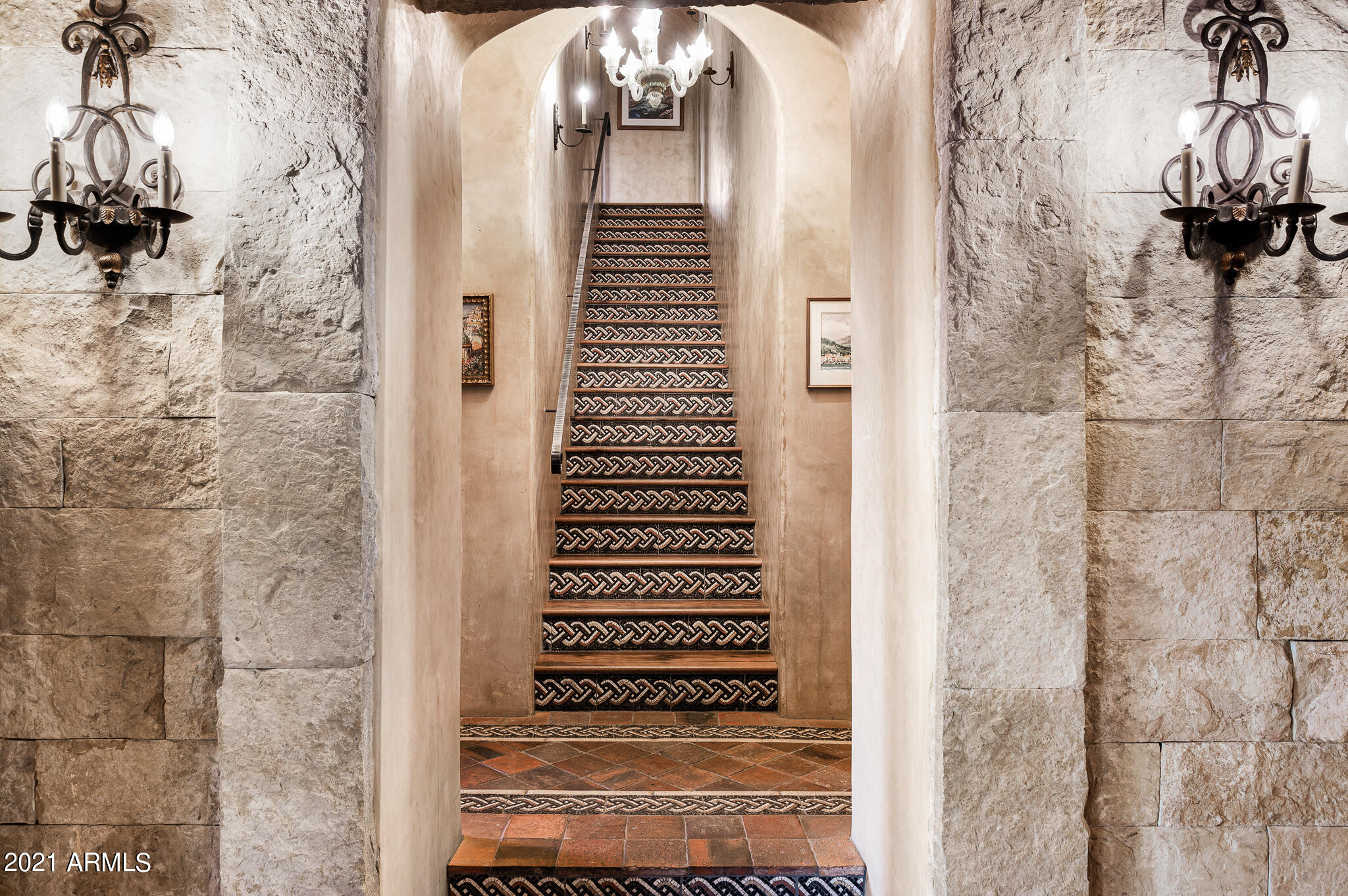 ESTANCIA - Residential