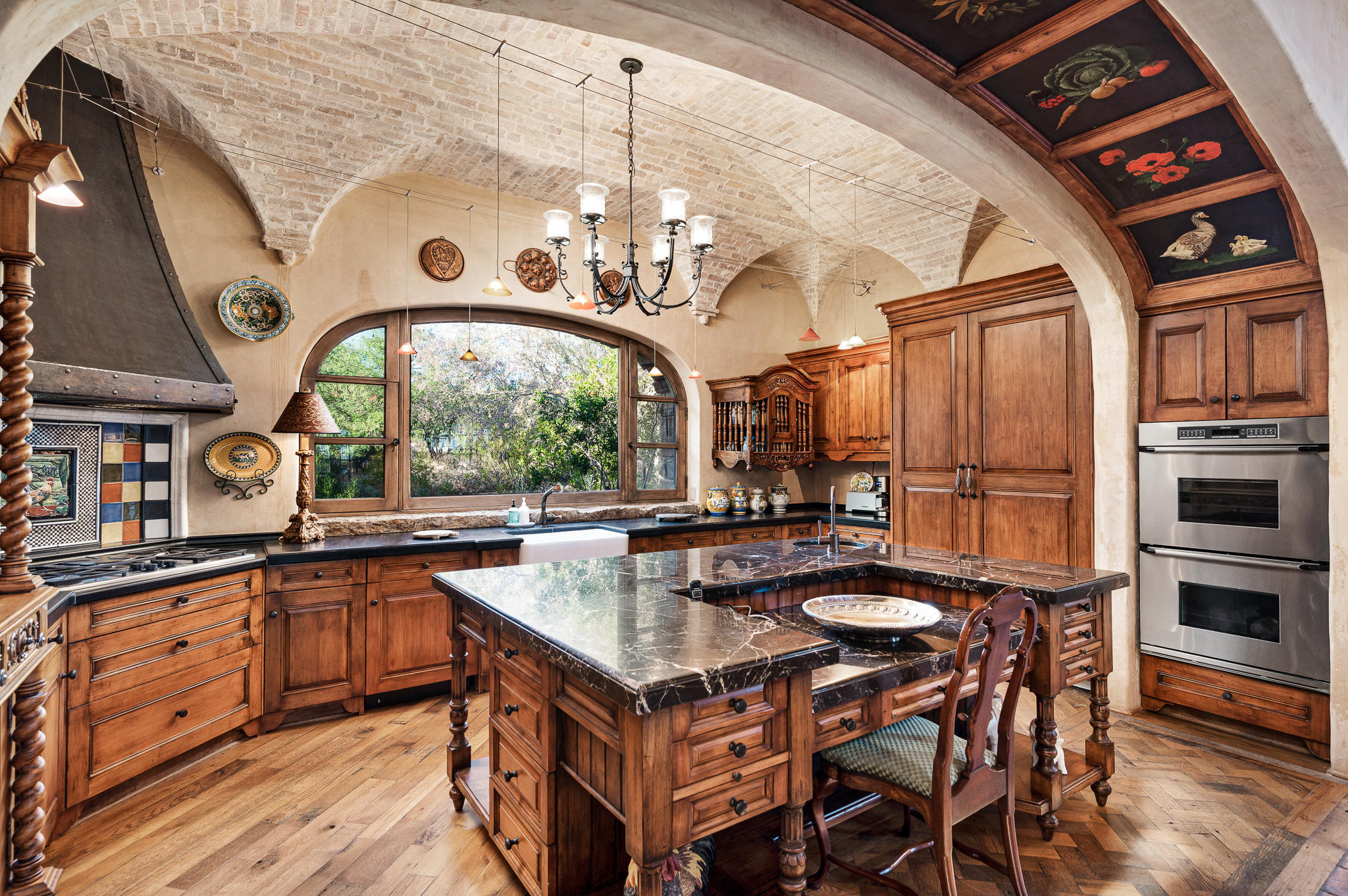 ESTANCIA - Residential