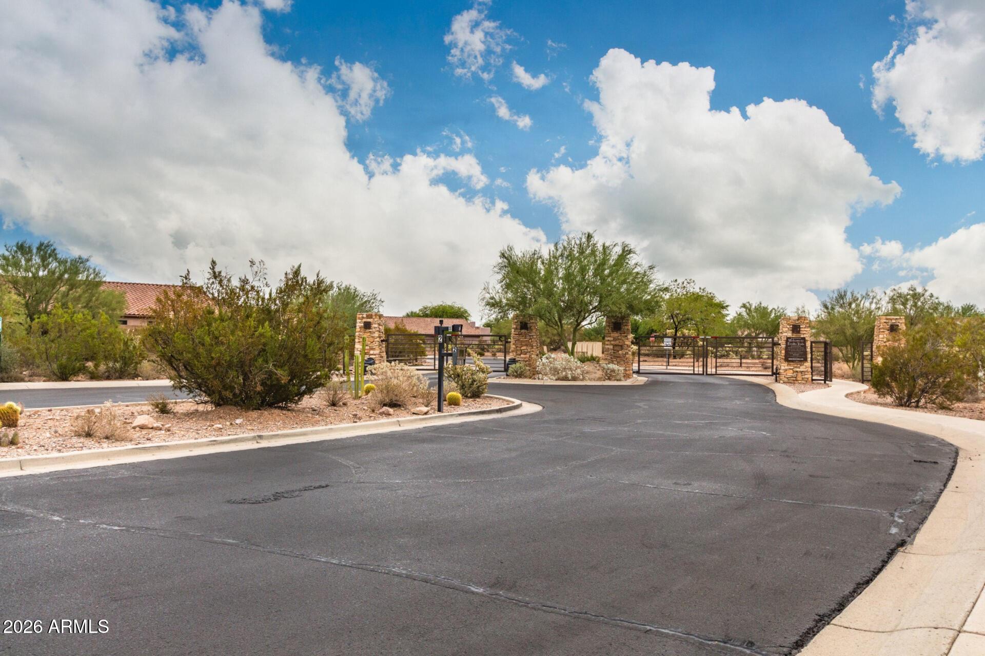 PERALTA TRAILS - Residential