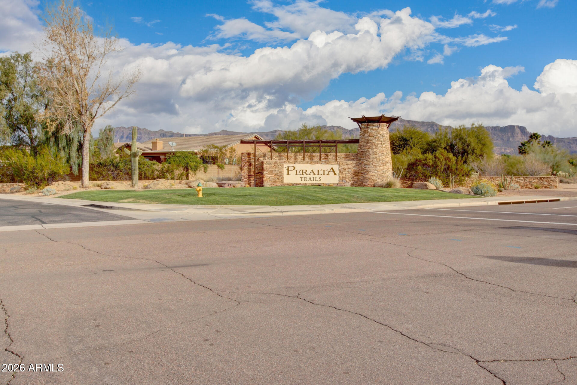 PERALTA TRAILS - Residential