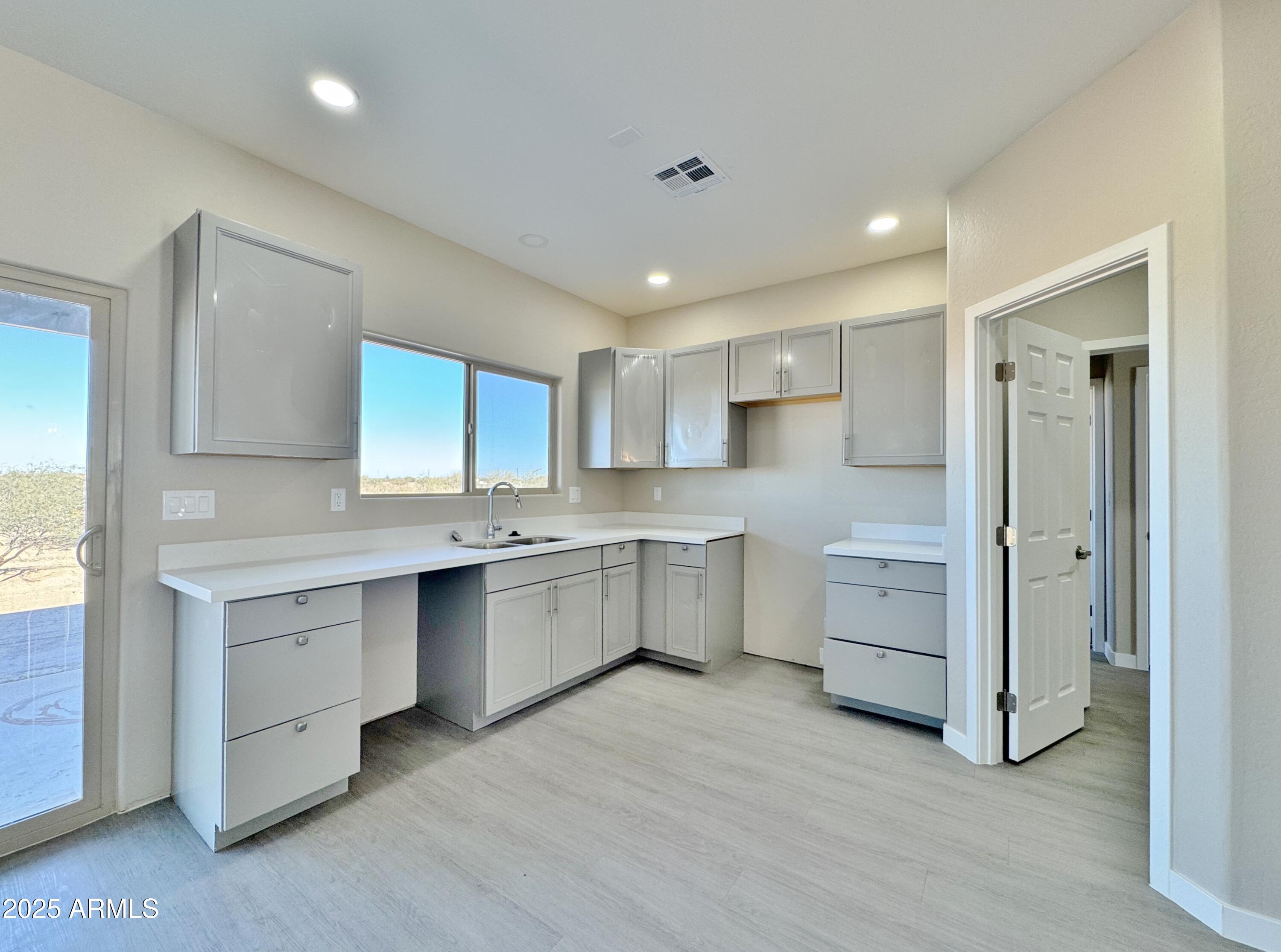 SUNLAND RANCHES UNITS I, II, III, IV - Residential