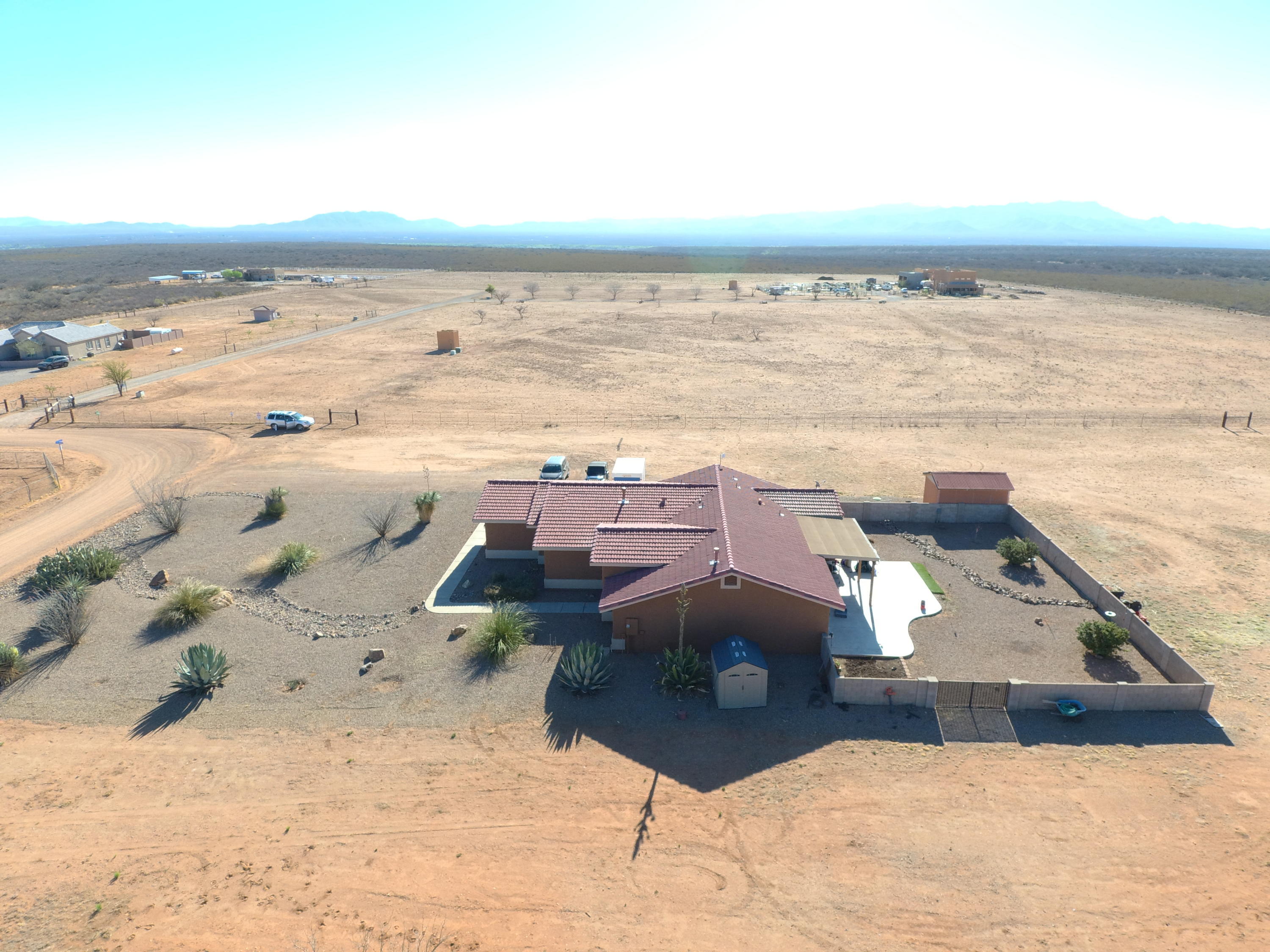 SIERRA BONITA RANCHES - Residential