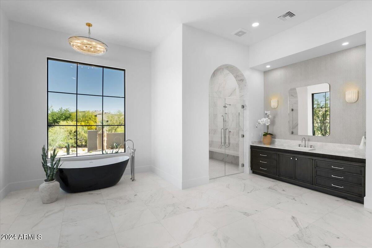 DESERT MOUNTAIN PHASE 1 UNIT FOUR - Residential