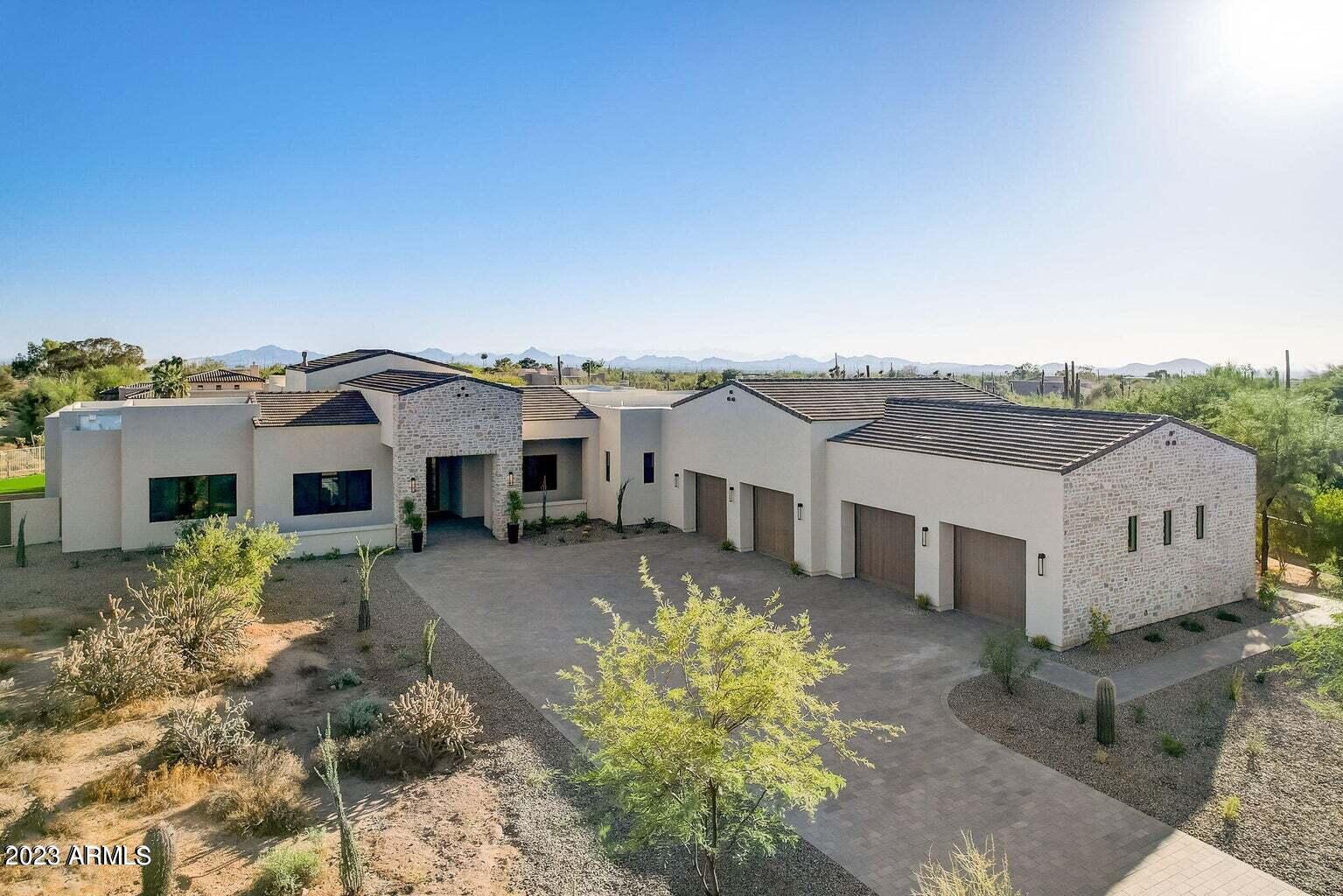 DESERT ESTATES 3 - Residential