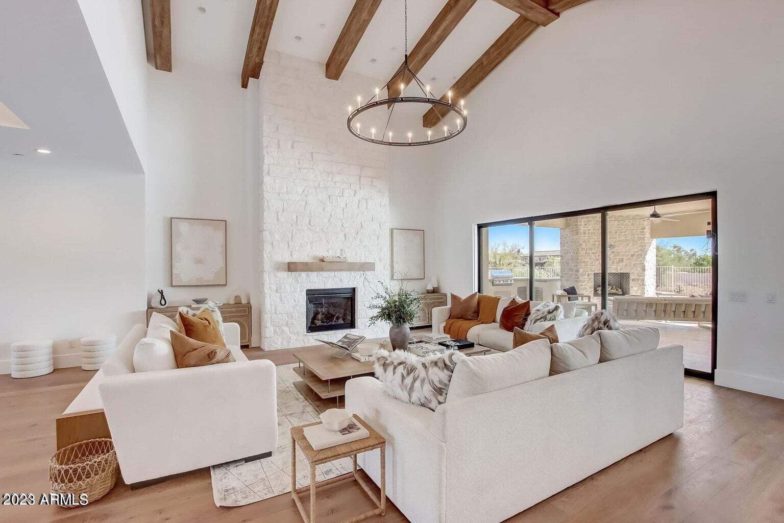 DESERT ESTATES 3 - Residential