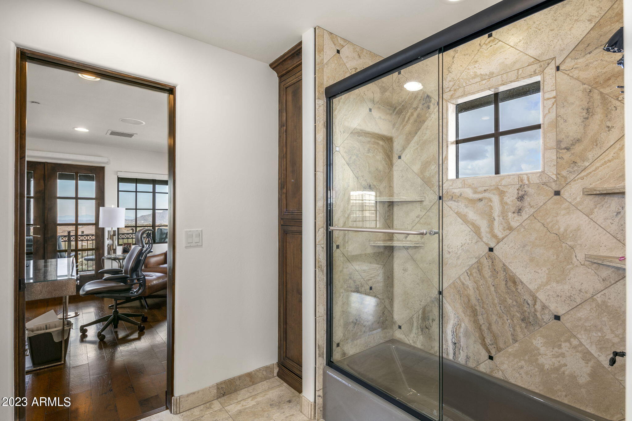 MIRABEL CLUB - Residential