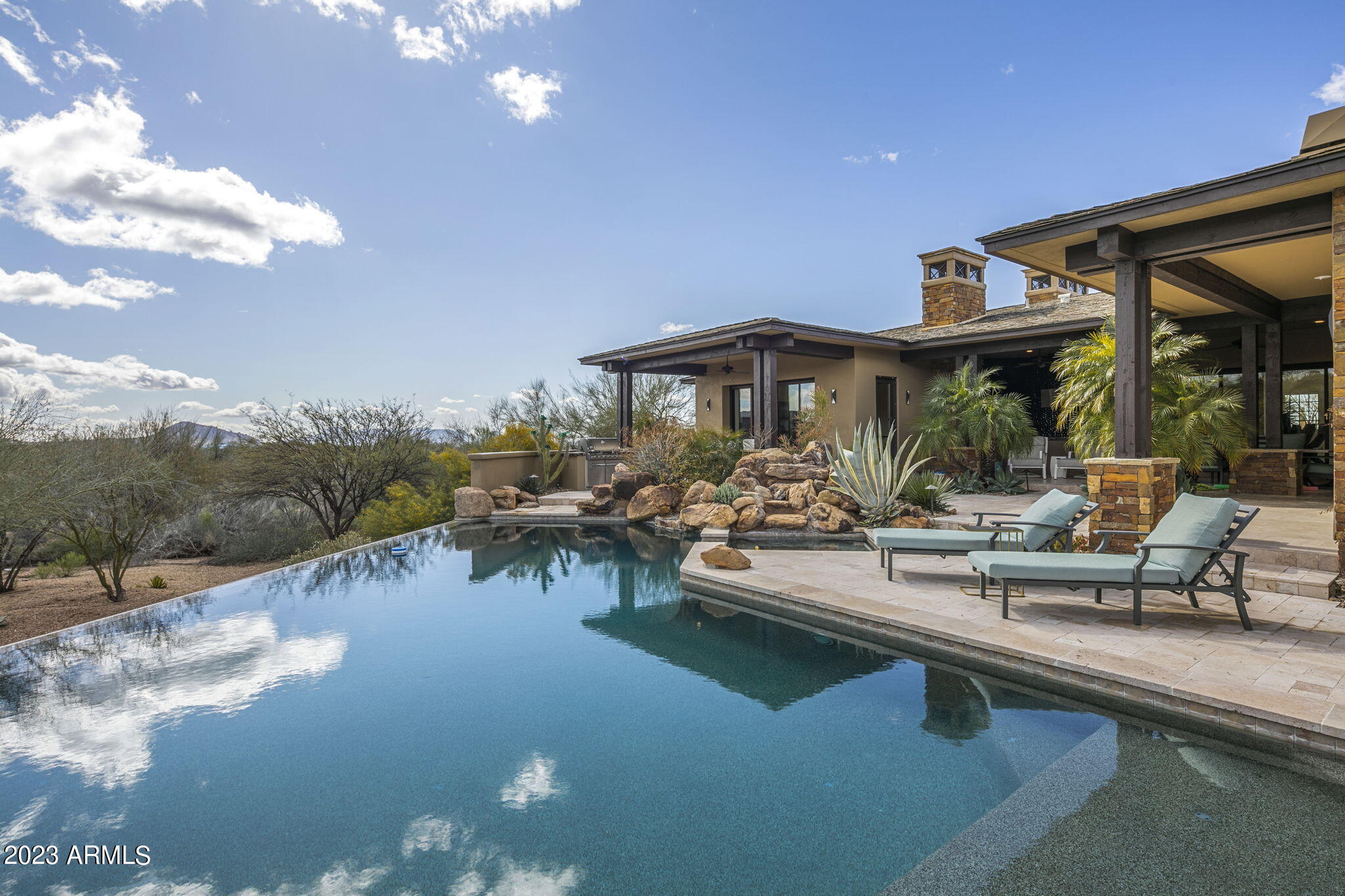 MIRABEL CLUB - Residential