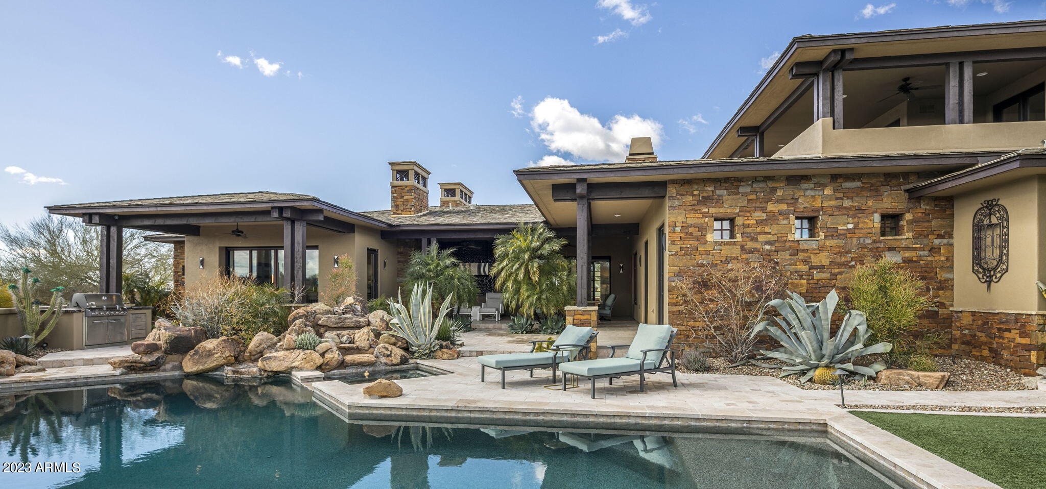 MIRABEL CLUB - Residential