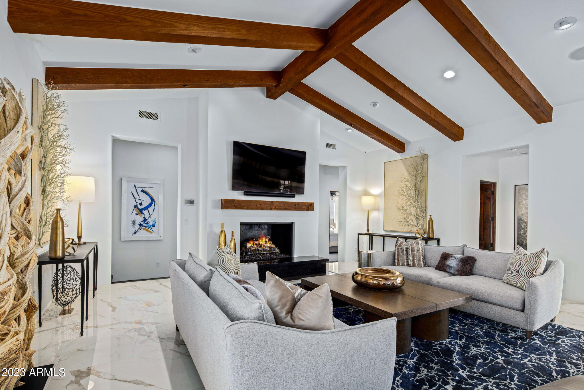 MIRABEL CLUB - Residential