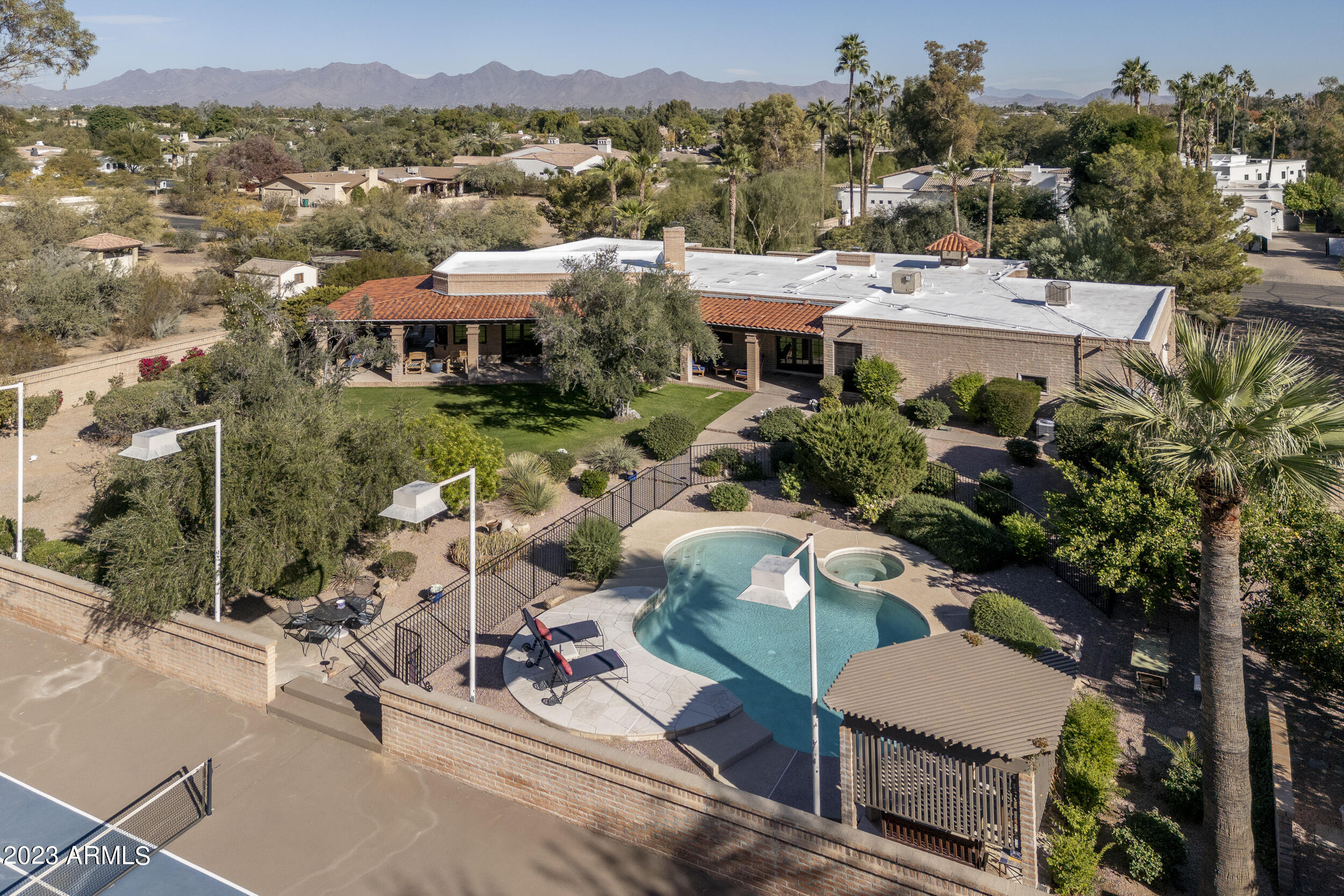 Camelback Country Club Estates - Residential