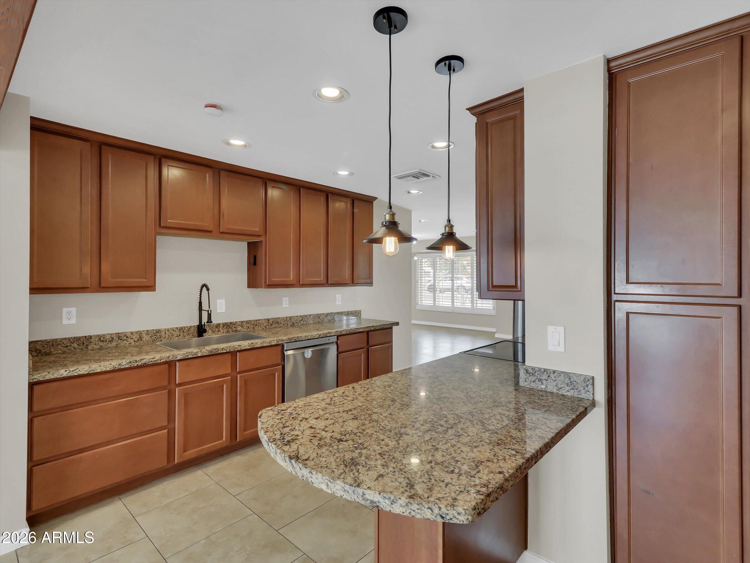 BETHANY ESTATES - Residential Lease