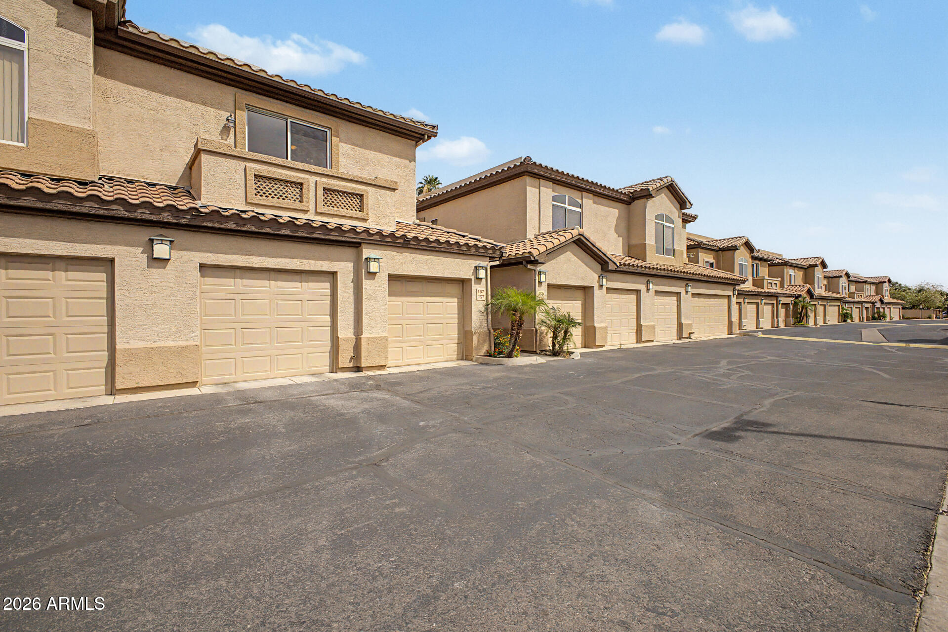 SUPERSTITION LAKES UNIT 2 CONDOMINIUM AMD - Residential