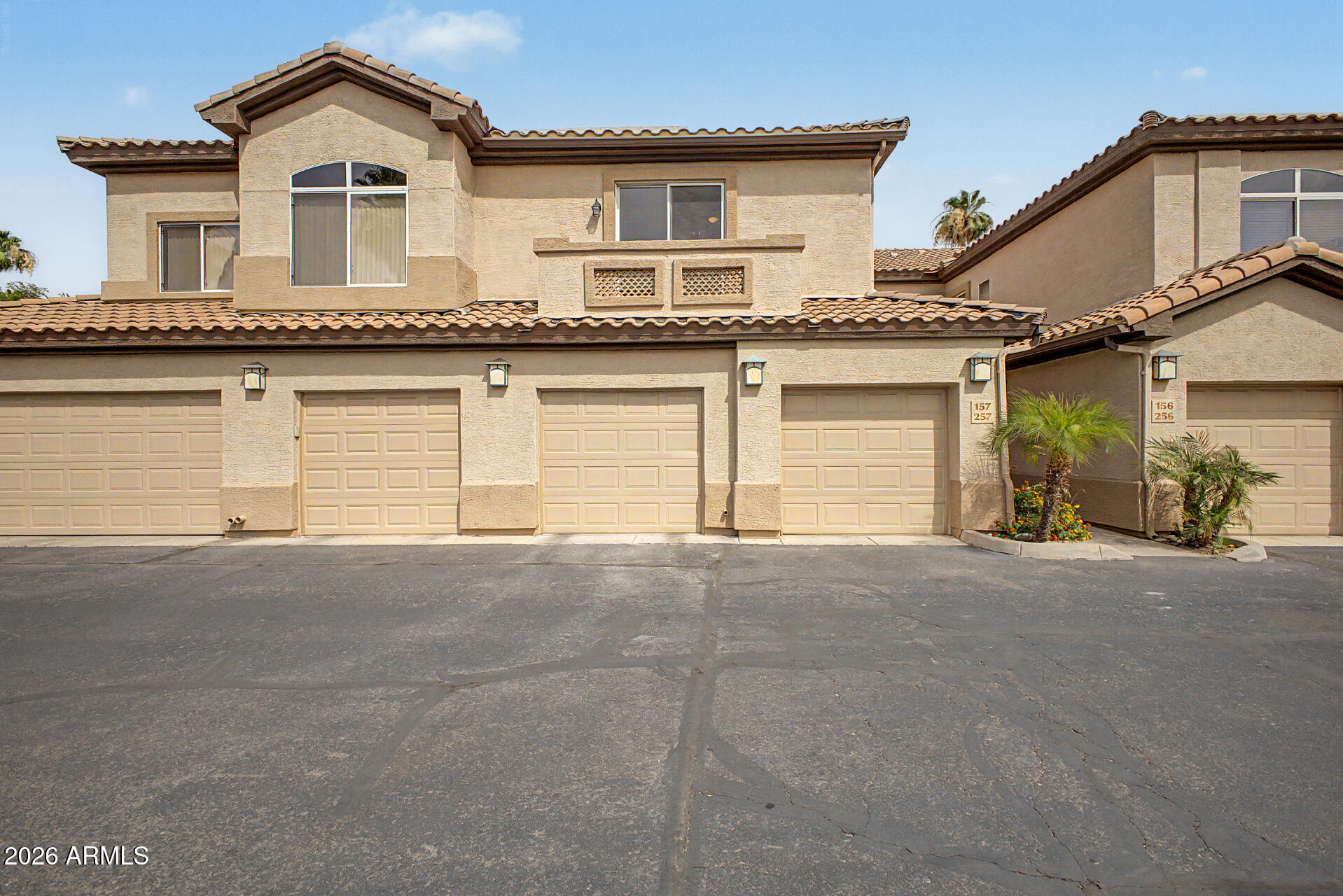 SUPERSTITION LAKES UNIT 2 CONDOMINIUM AMD - Residential