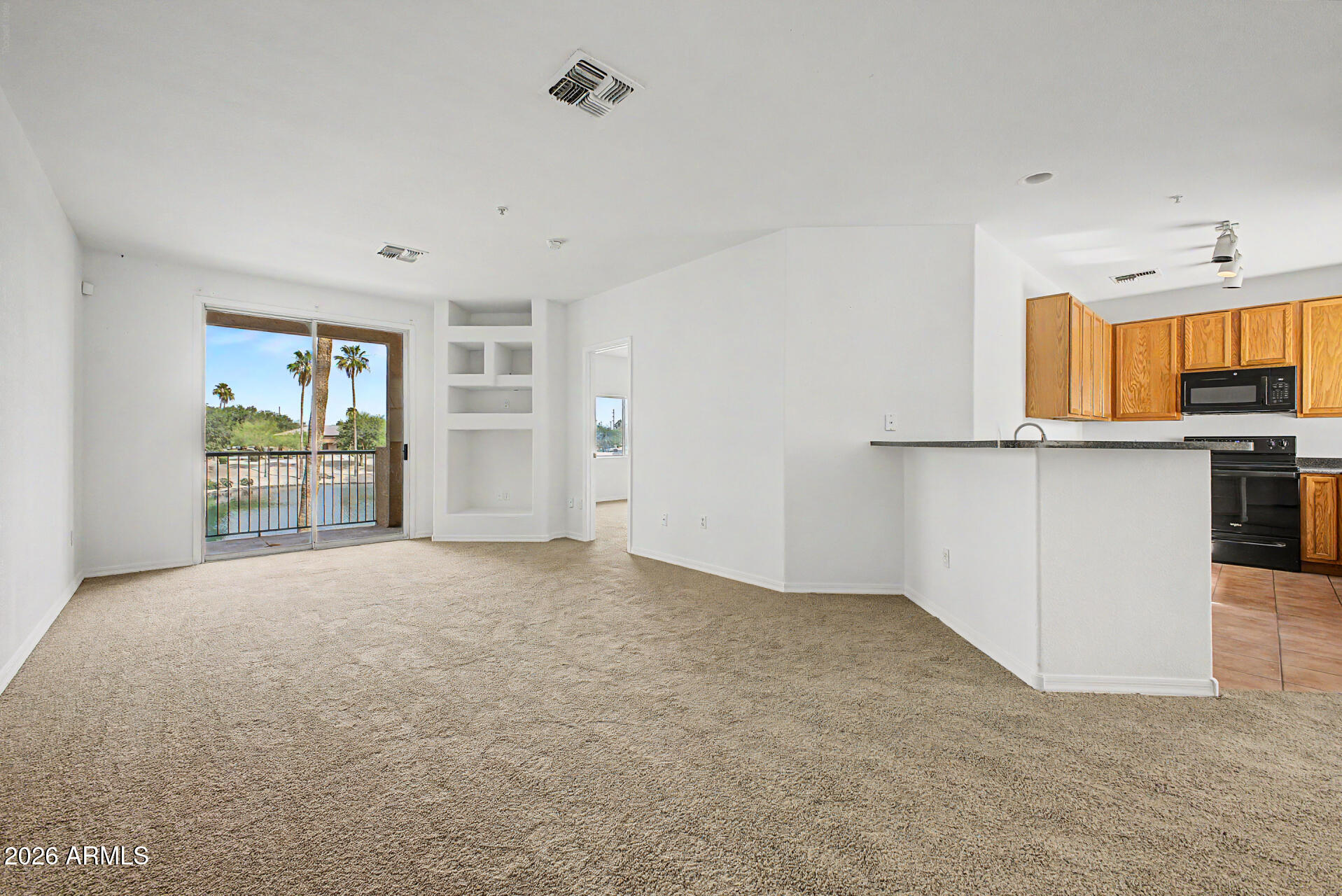 SUPERSTITION LAKES UNIT 2 CONDOMINIUM AMD - Residential
