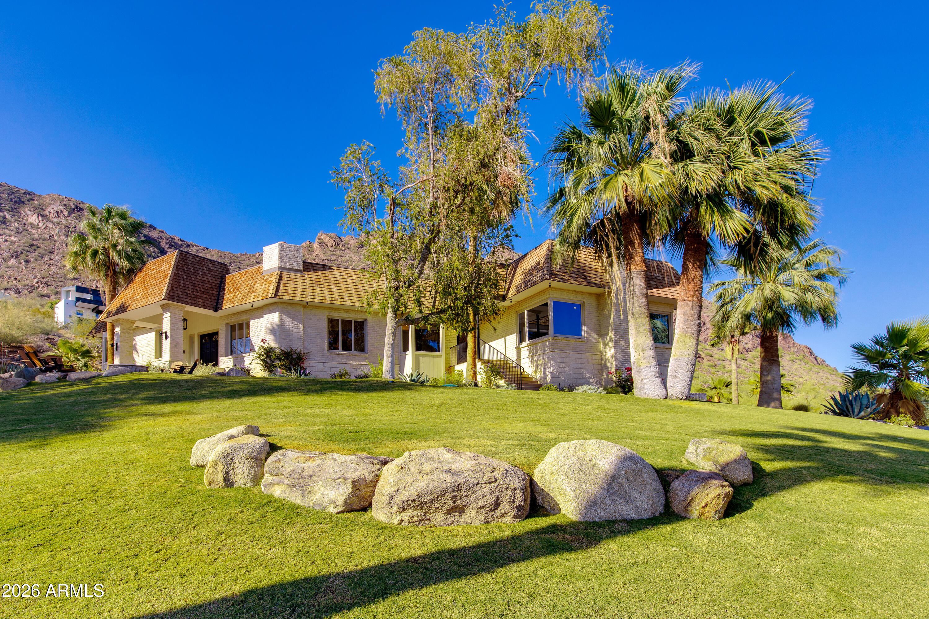 CAMELBACK VISTA ESTATES - Residential