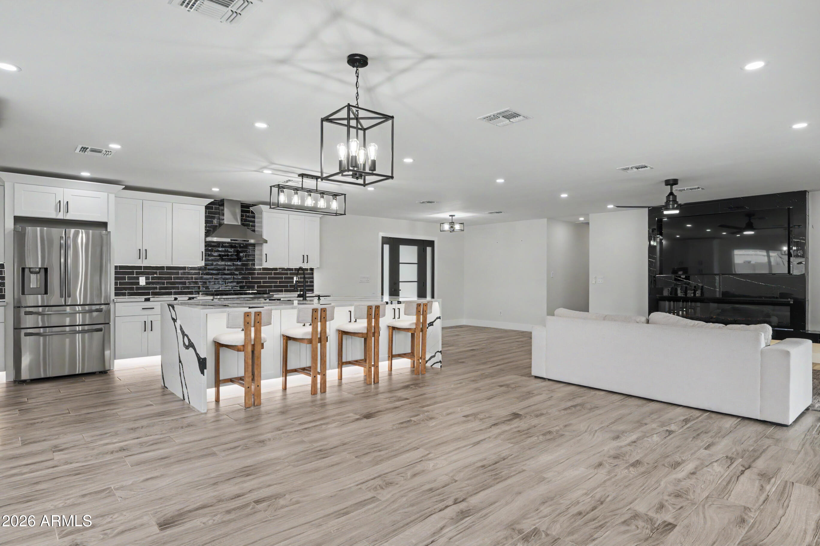 PARADISE VALLEY WEST NO. 4 - Residential