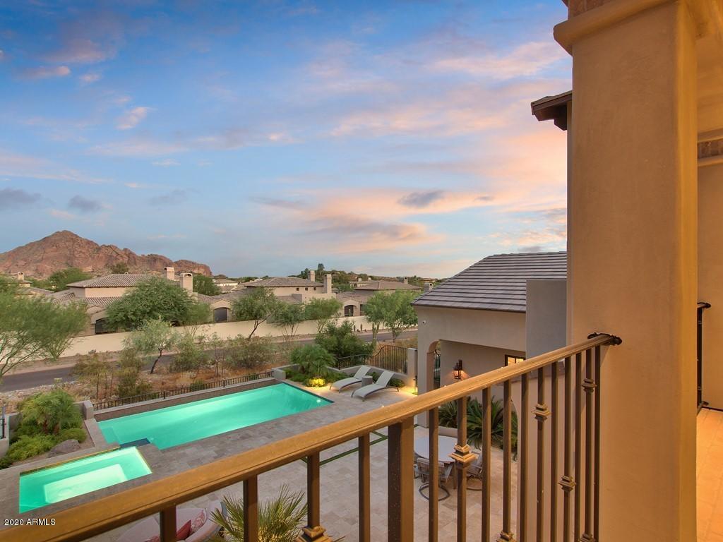 PARADISE RESERVE - Residential