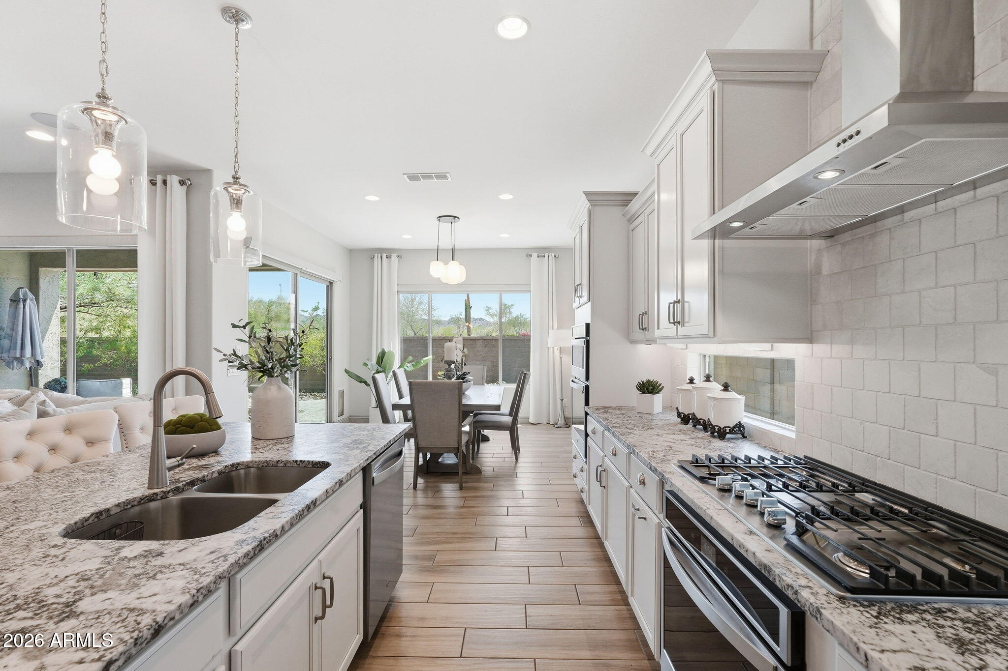ESTRELLA - Residential