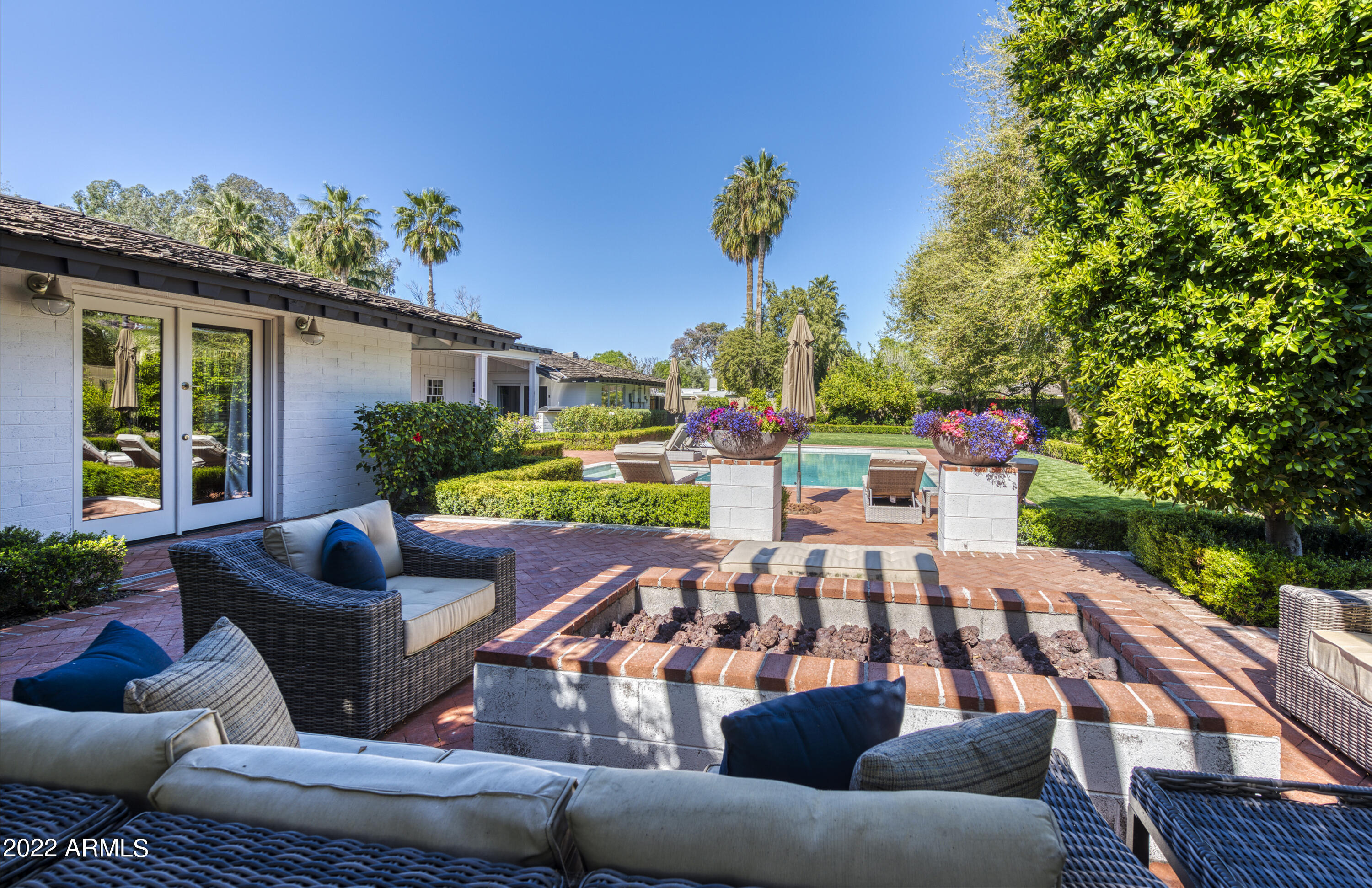 CONTINENTAL GROVES OF ARCADIA - Residential