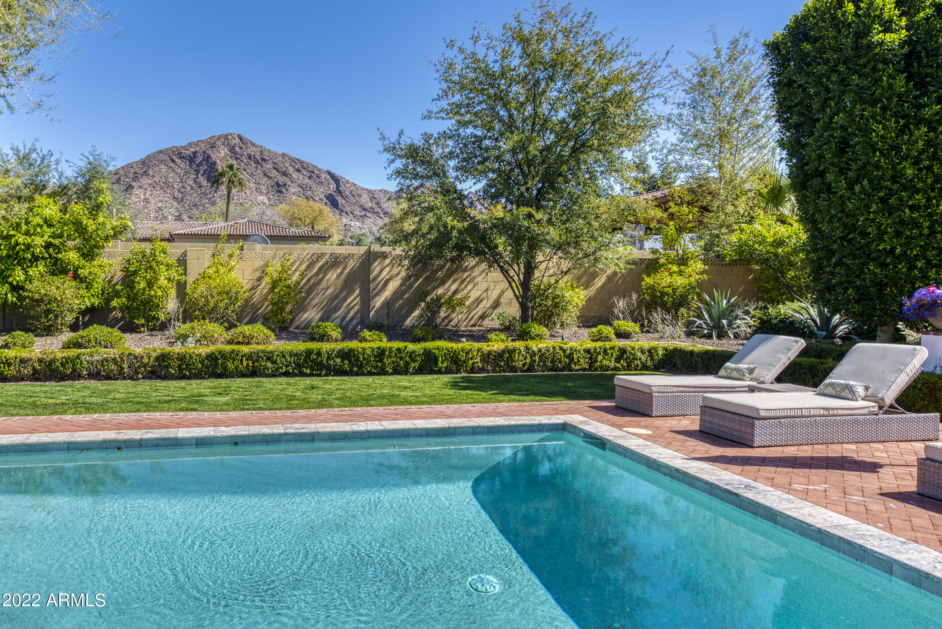 CONTINENTAL GROVES OF ARCADIA - Residential