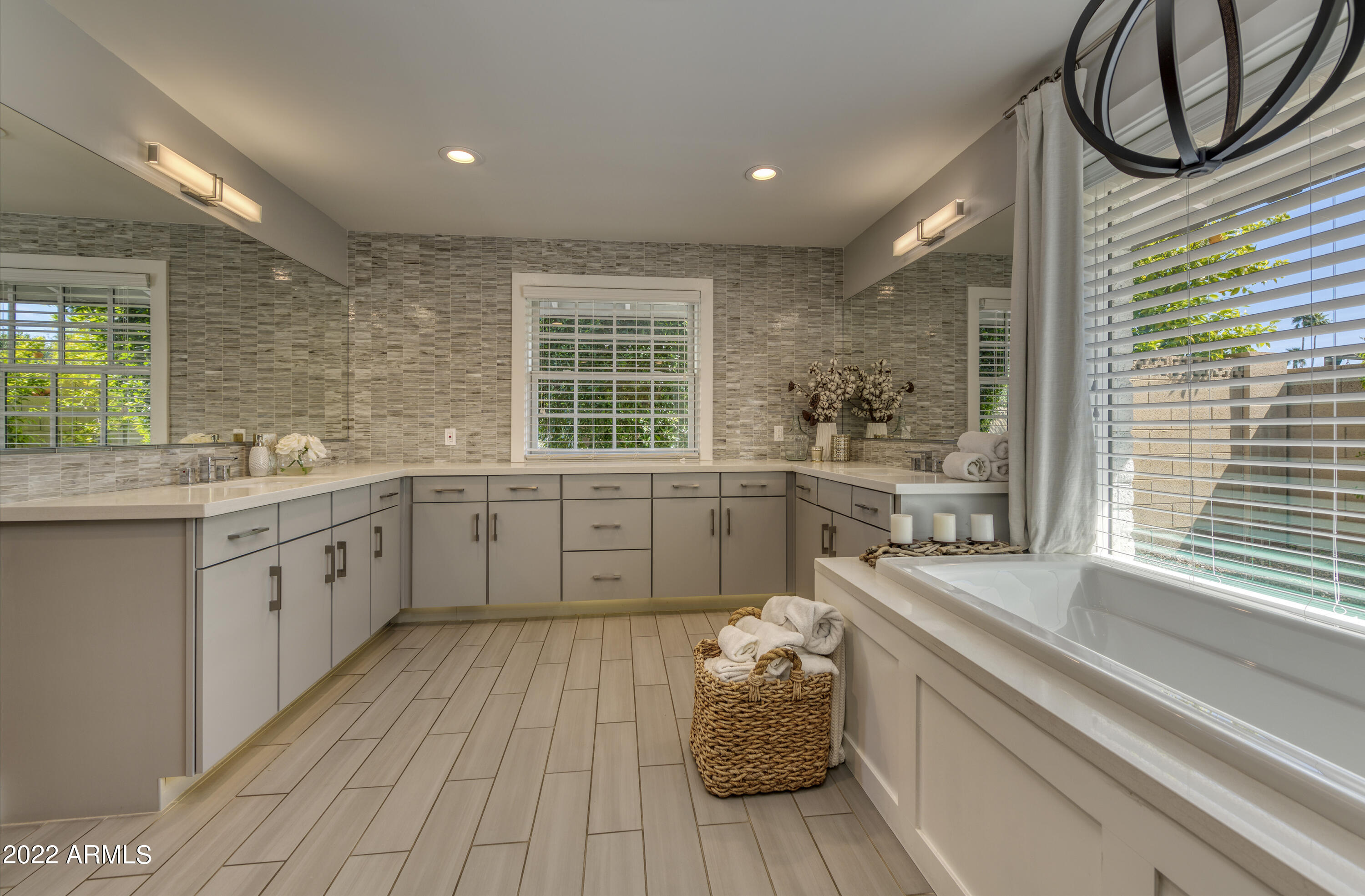 CONTINENTAL GROVES OF ARCADIA - Residential