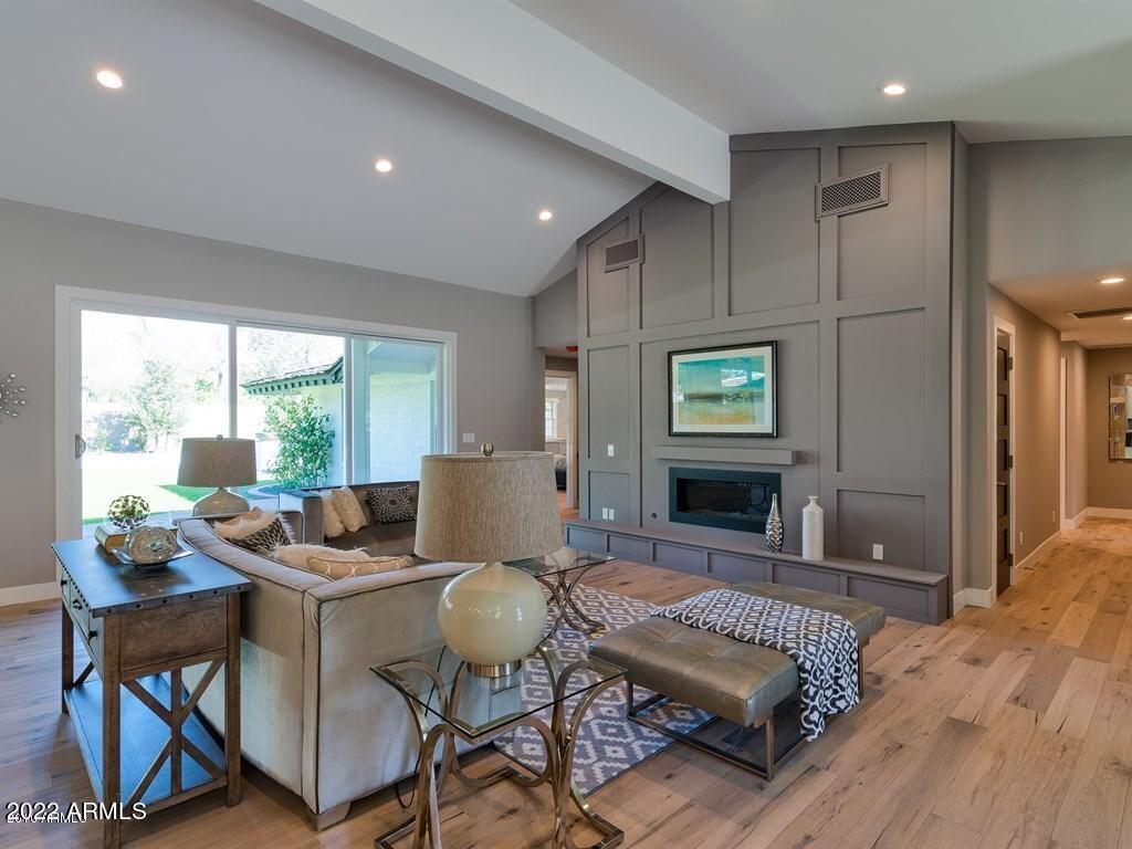CONTINENTAL GROVES OF ARCADIA - Residential
