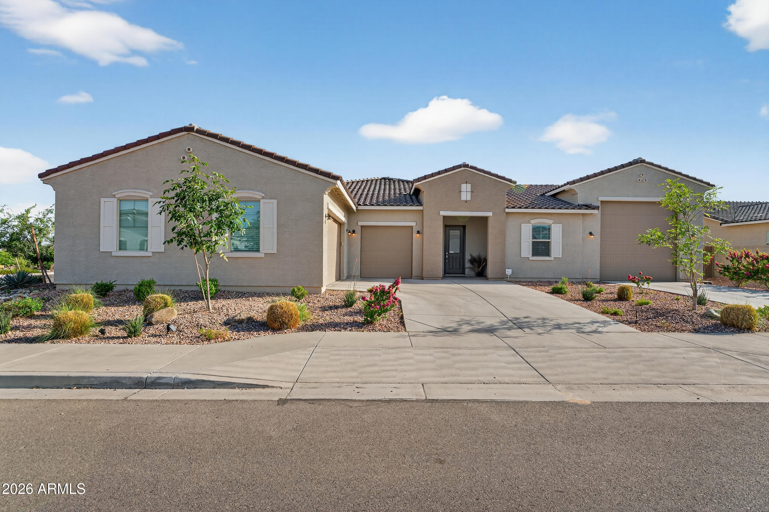 AZURE CANYON PARCEL 4 REPLAT - Residential