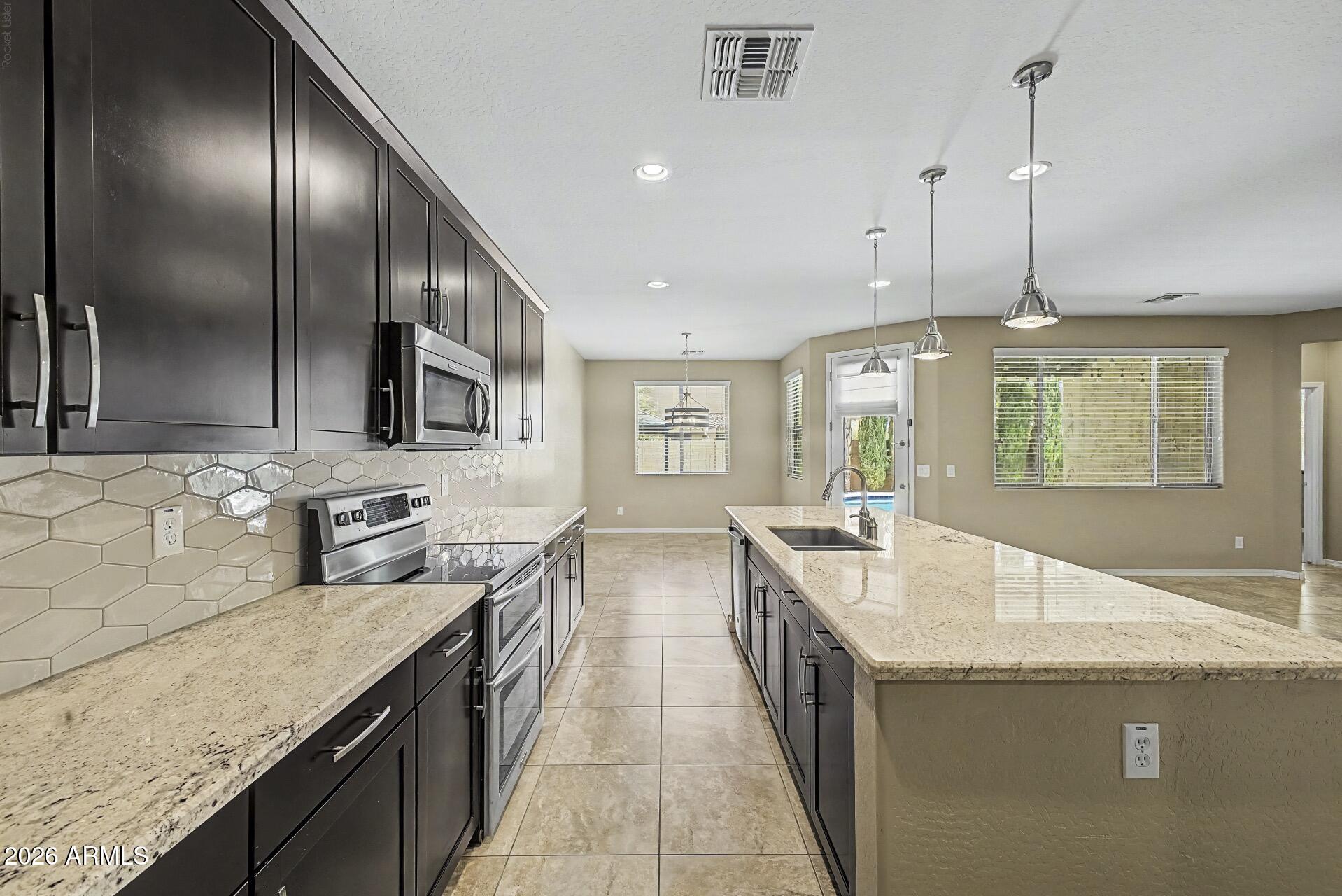 SAN TAN HEIGHTS PARCEL C-11 - Residential