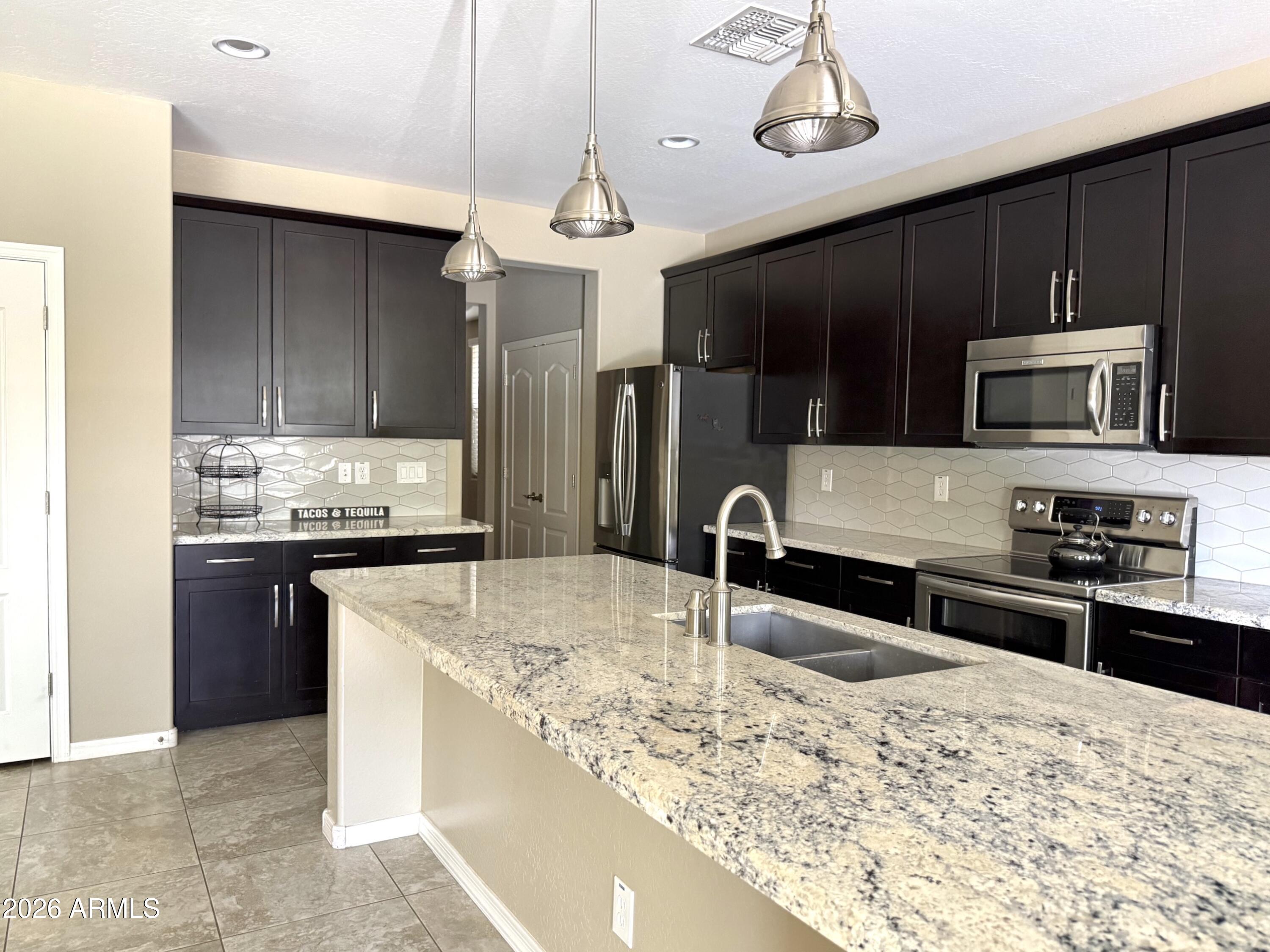 SAN TAN HEIGHTS PARCEL C-11 - Residential