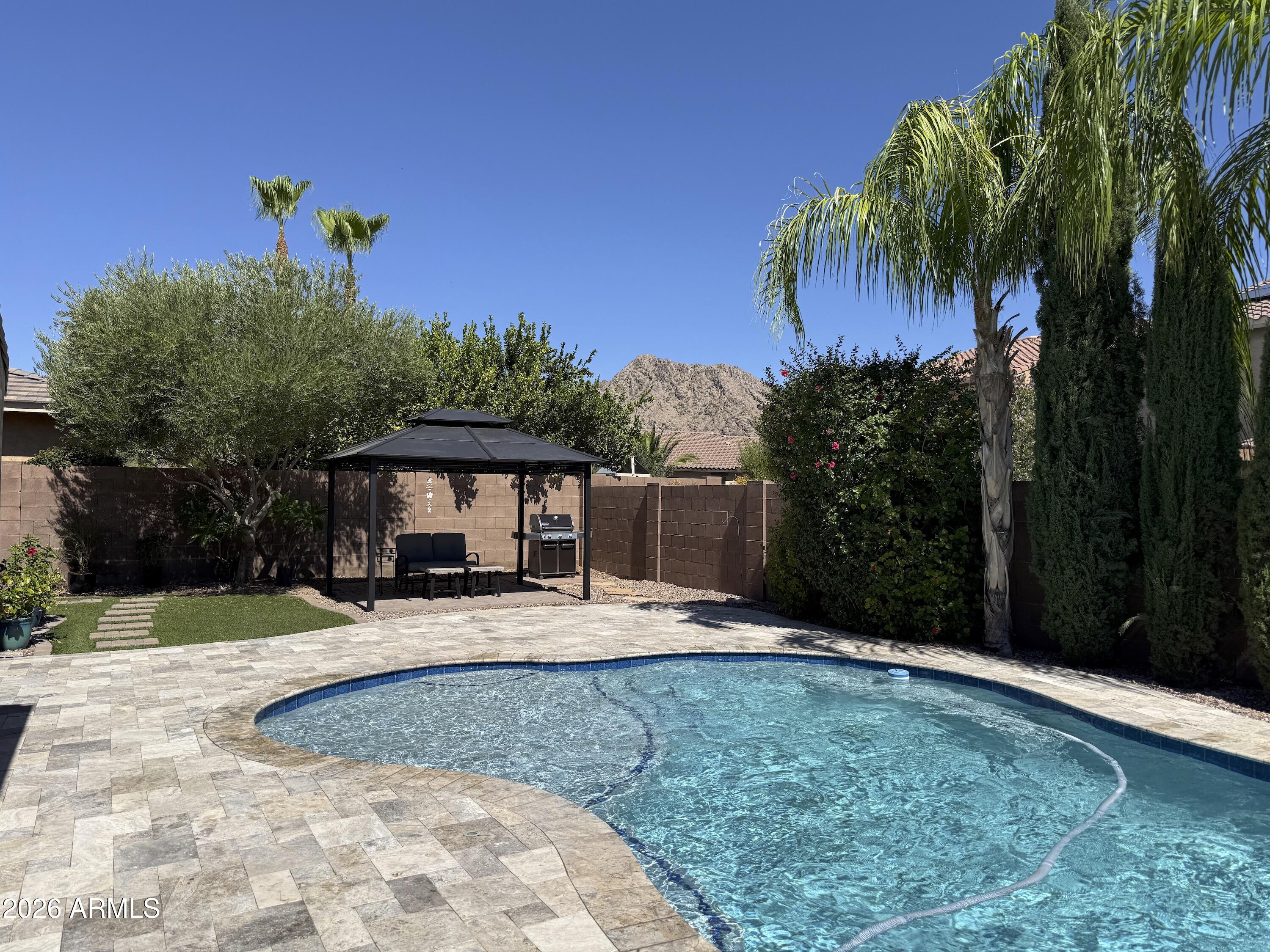 SAN TAN HEIGHTS PARCEL C-11 - Residential