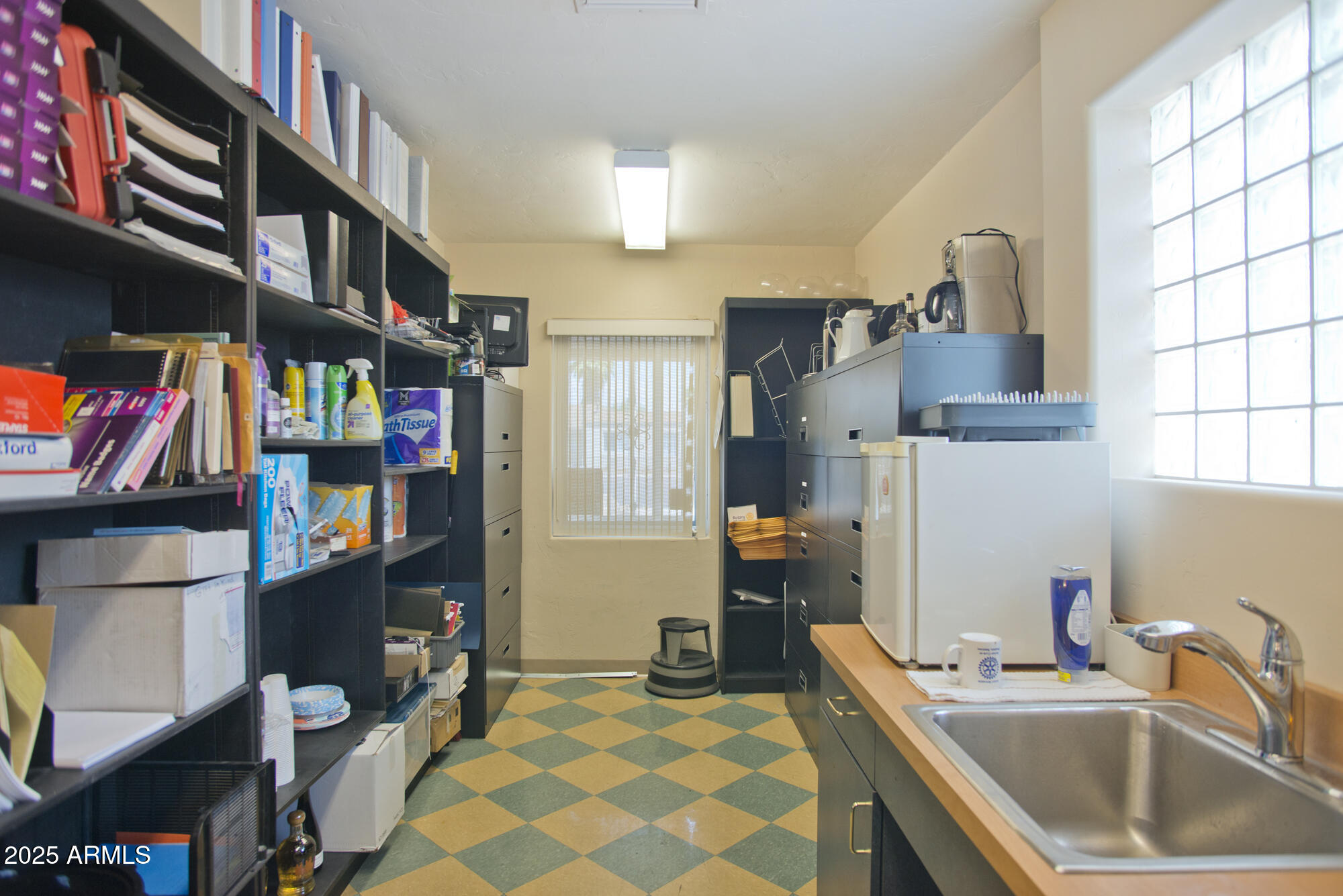 FEY PLACE - Commercial Sale