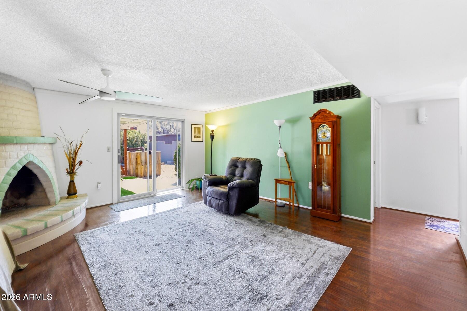 VILLAGE MEADOWS ESTATES - Residential
