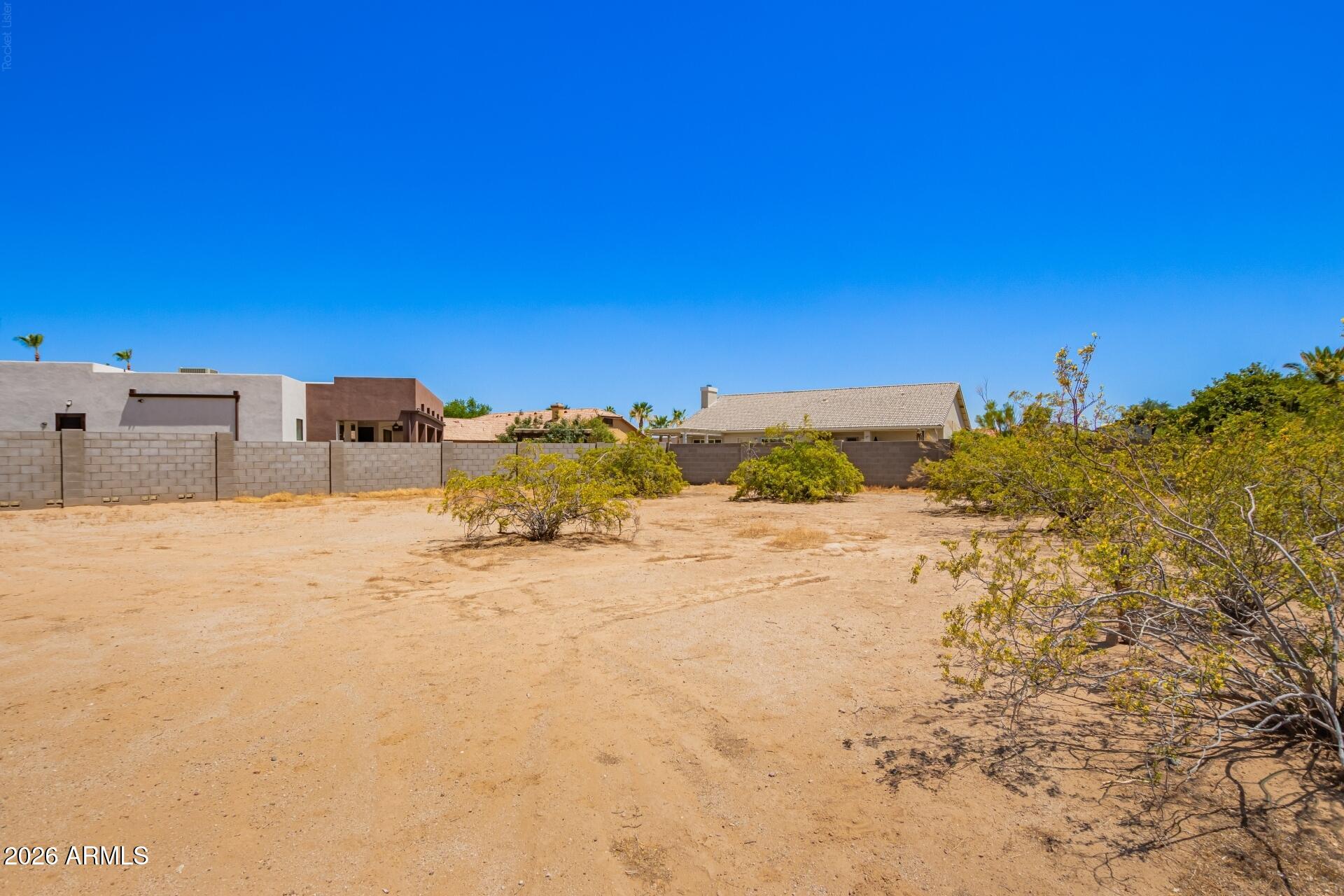 STARLIGHT ESTATES LOT 1-45 TRACT B - Land