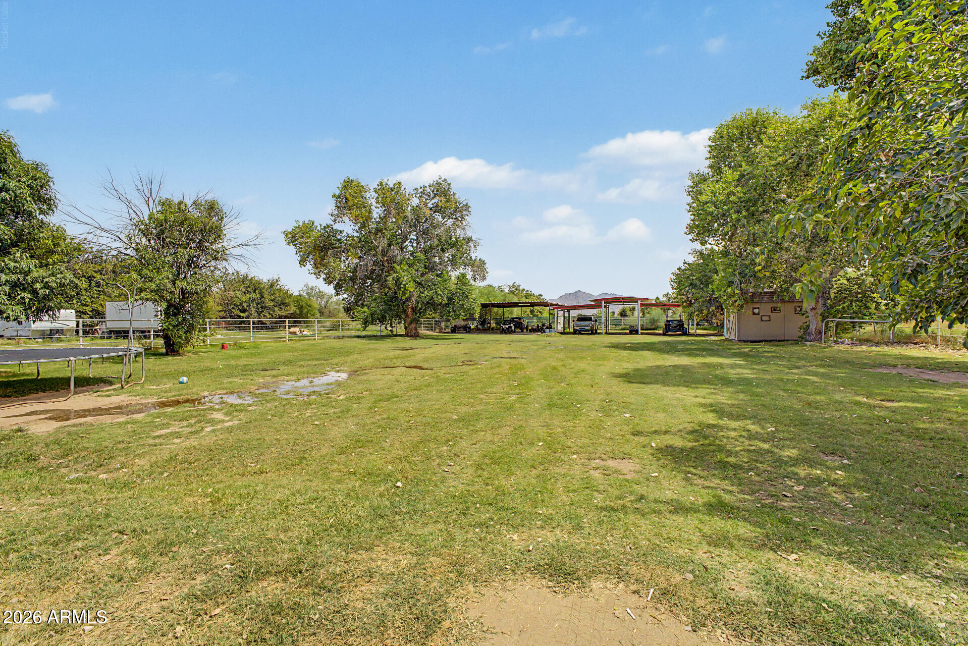 HACIENDAS DEL OESTE - Residential