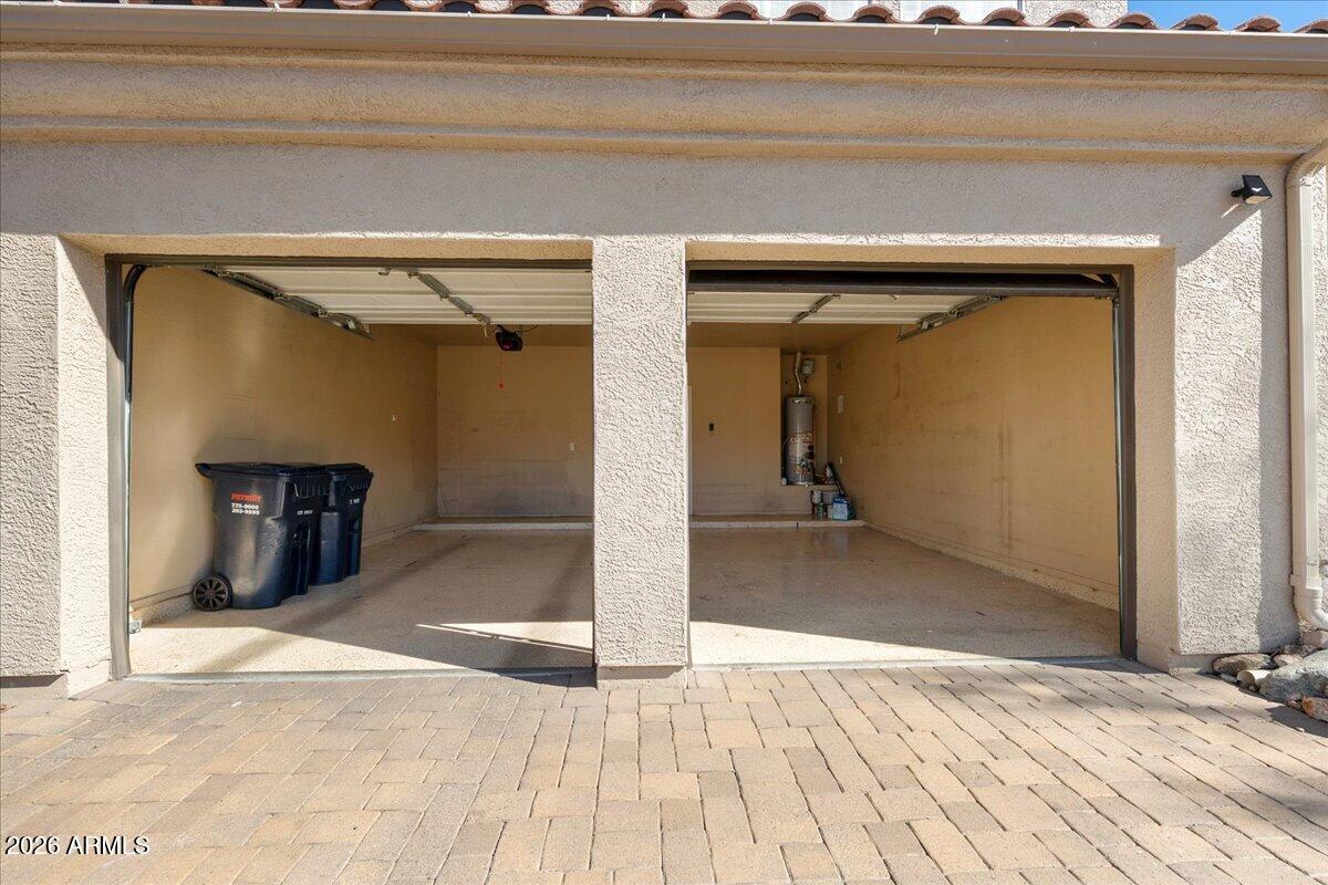 MOUNTAIN GATE - Residential
