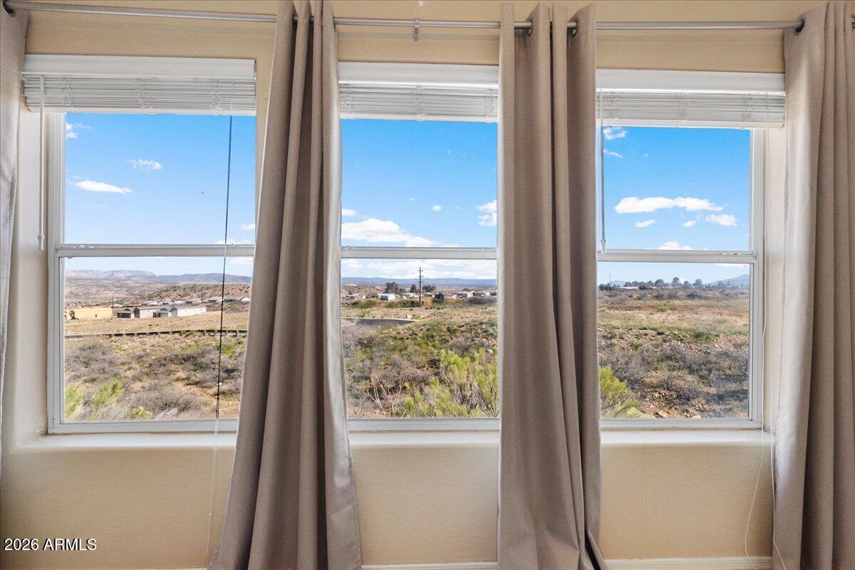 MOUNTAIN GATE - Residential