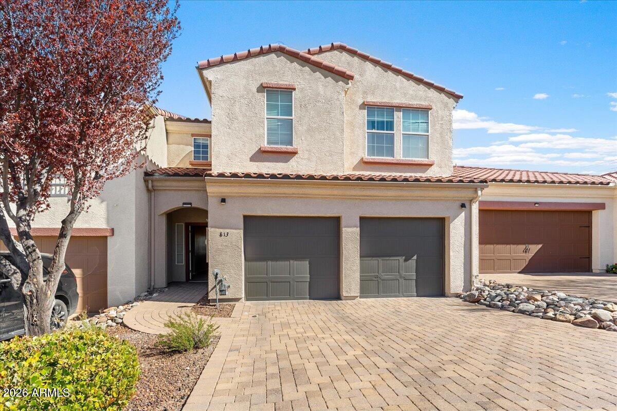 MOUNTAIN GATE - Residential