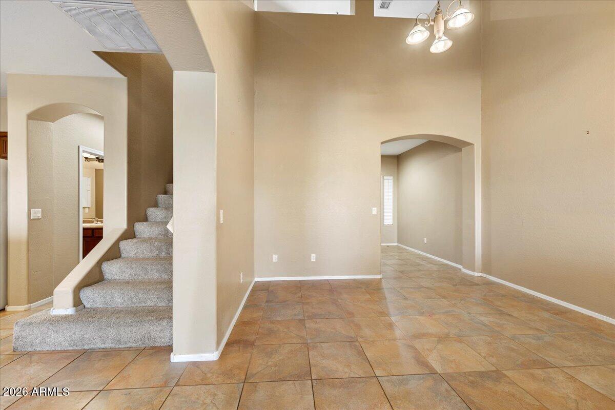MOUNTAIN GATE - Residential